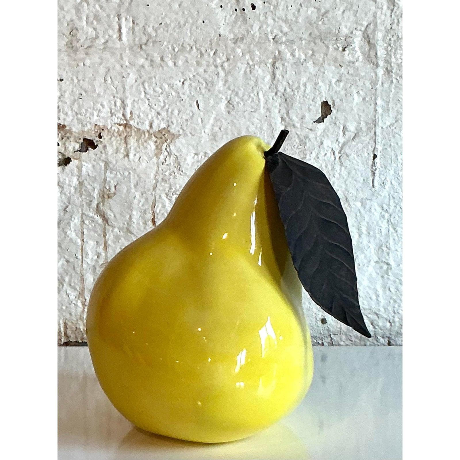 Pera monumentale in ceramica smaltata Vintage By In condizioni buone in vendita a West Palm Beach, FL