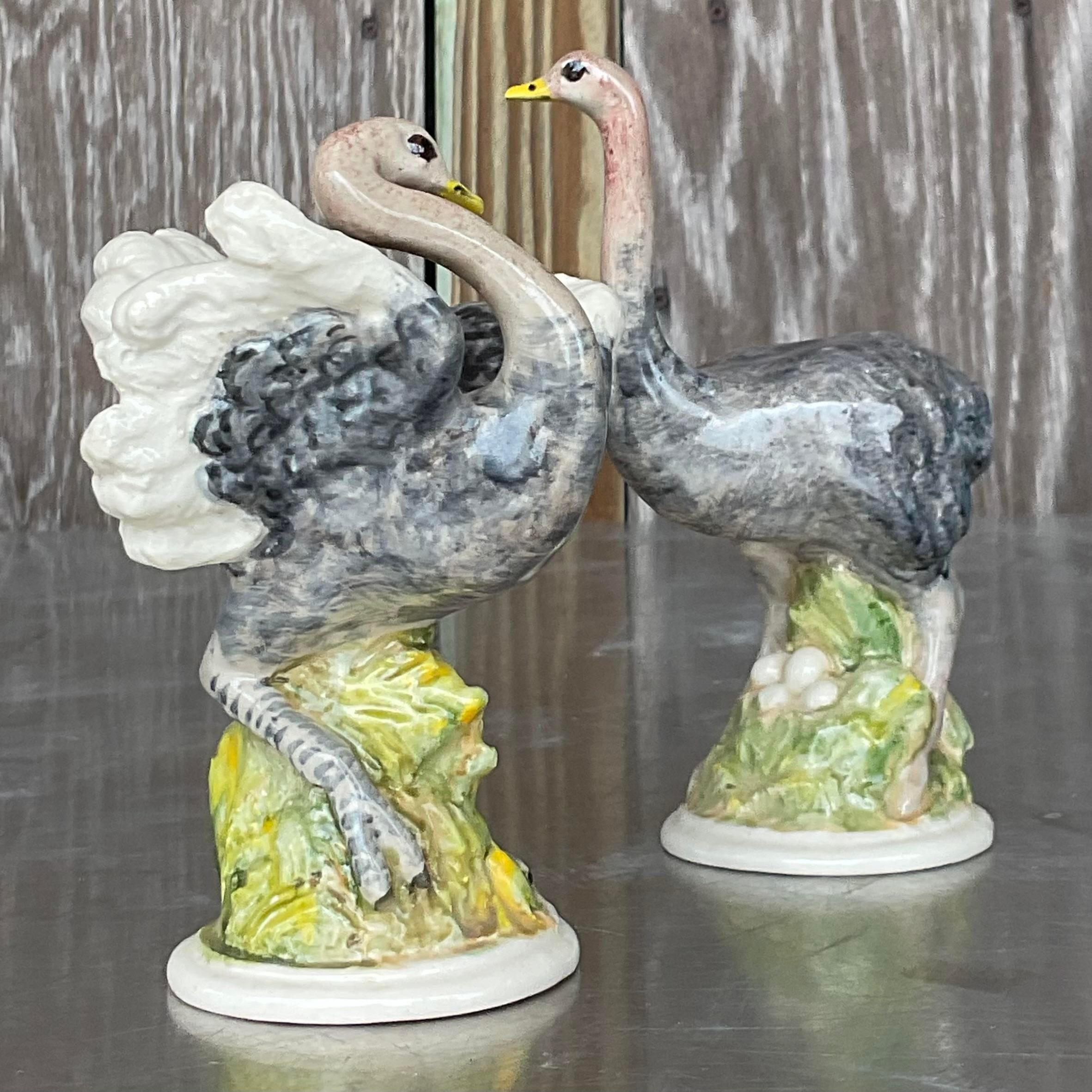 Autruche Vintage en céramique émaillée Boho - une paire Bon état - En vente à west palm beach, FL