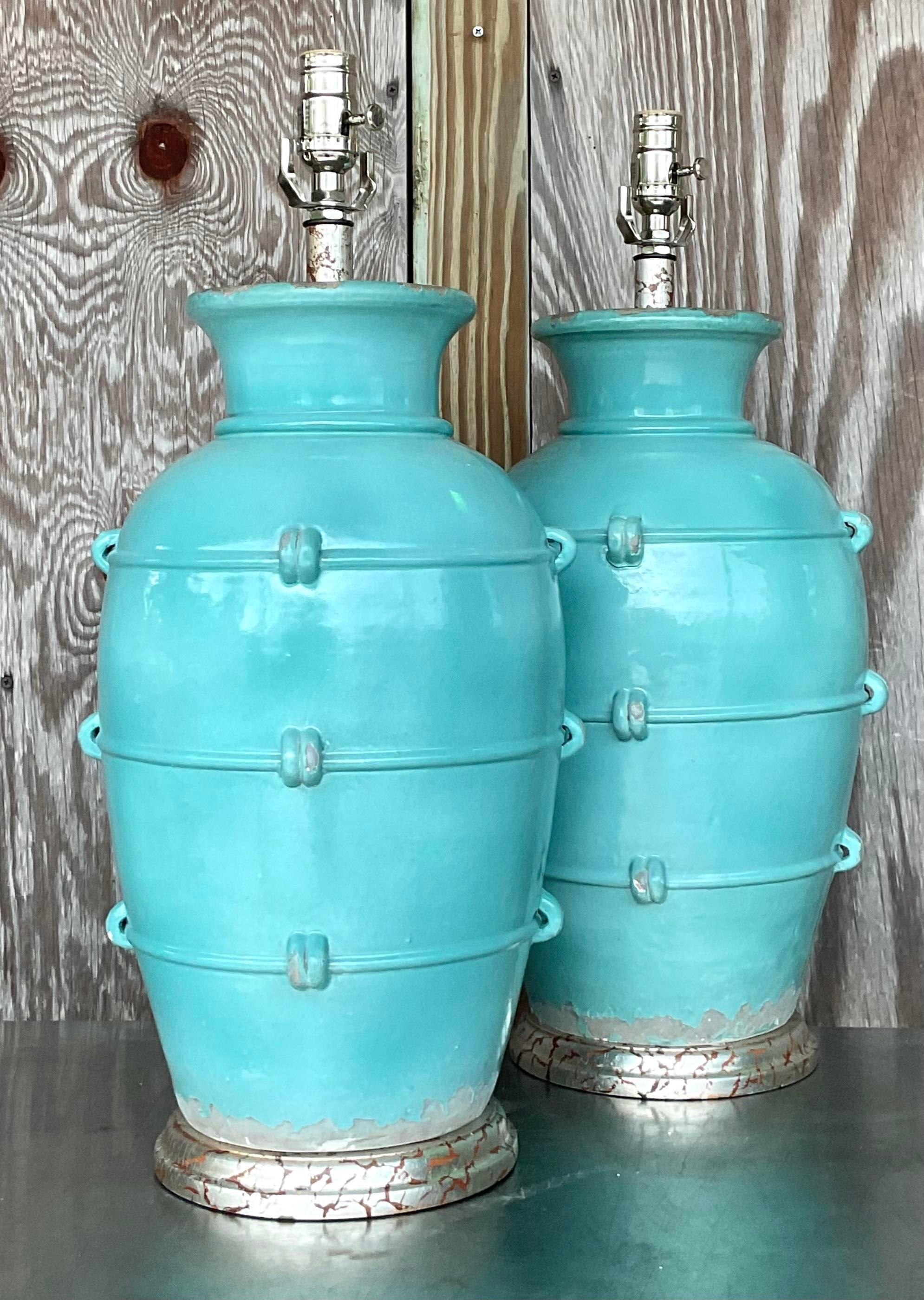 Métal Paire de lampes de bureau vintage en céramique émaillée style Boho en vente