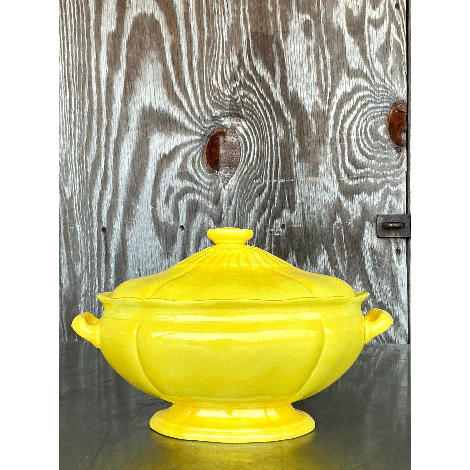 Rustico Zuppiera in ceramica smaltata Vintage By in vendita