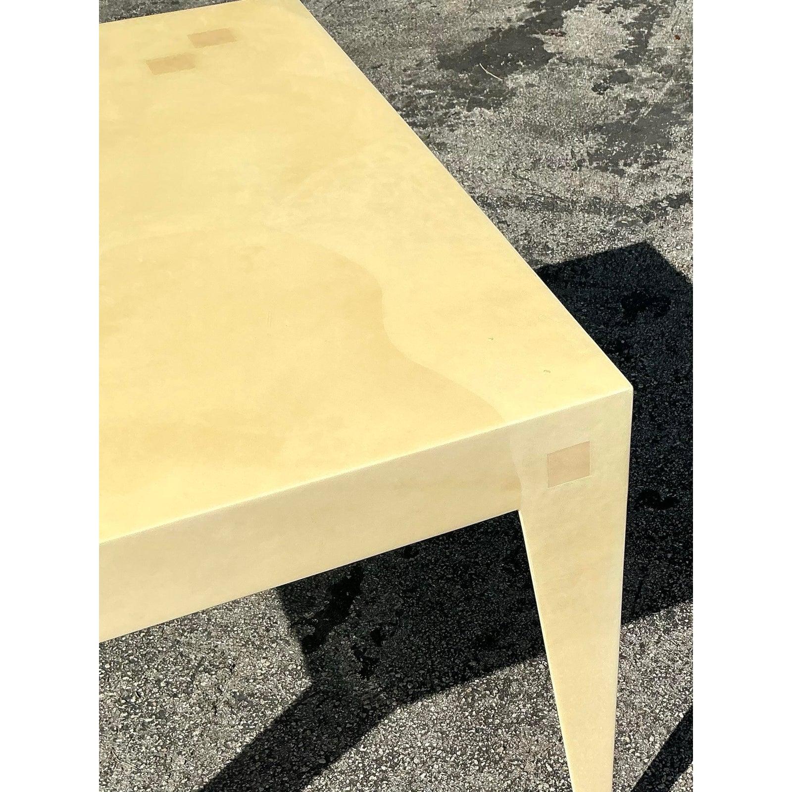 Table de jeu boho en peau de chèvre d'après Springer en vente 1
