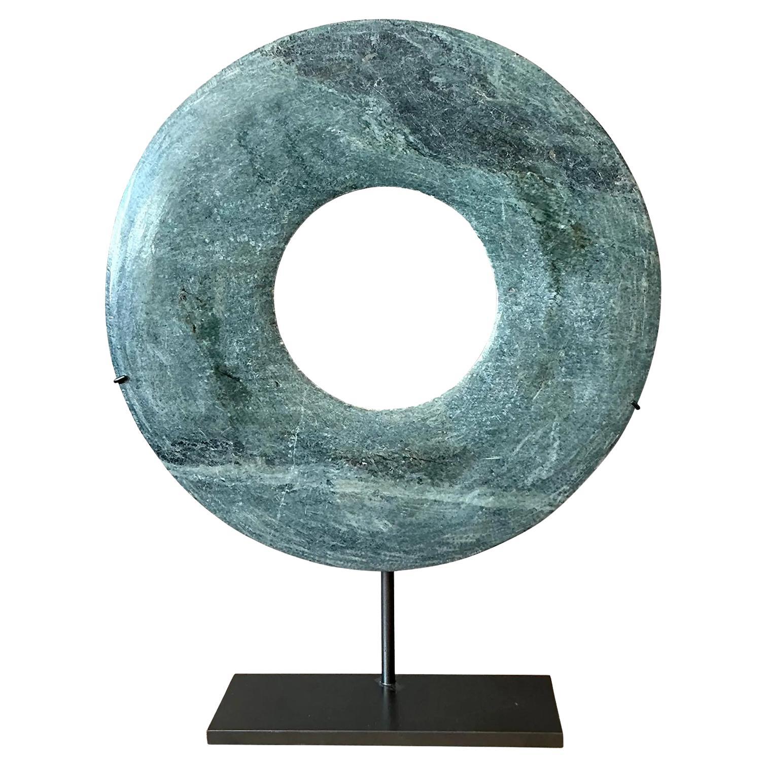 Disco vintage in marmo verde di Greene & Greene Bi