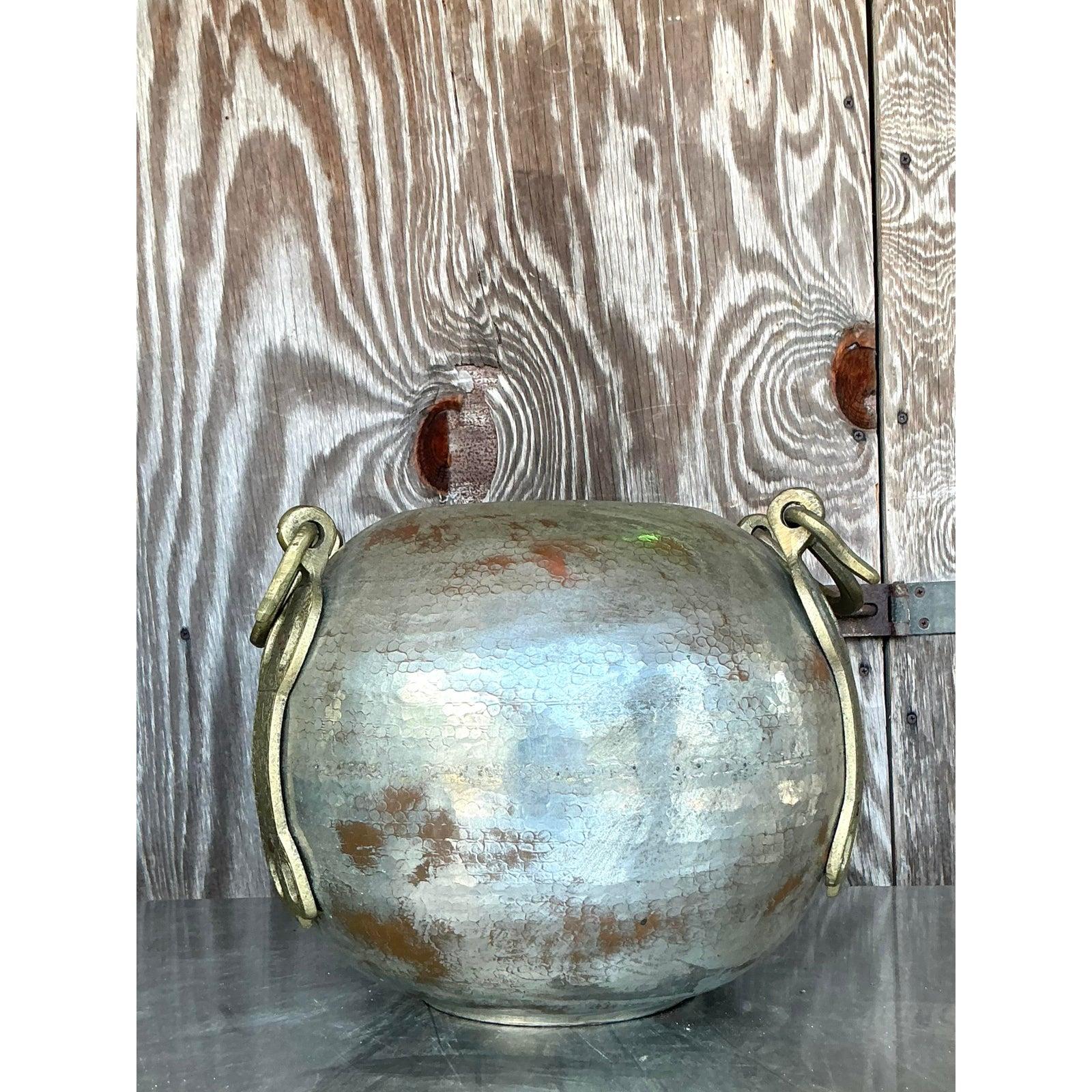 Boho-Vase aus gehämmertem Kupfer und Messing im Angebot 5