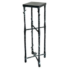 Vintage Boho Hammered Pedestal nach Giacometti