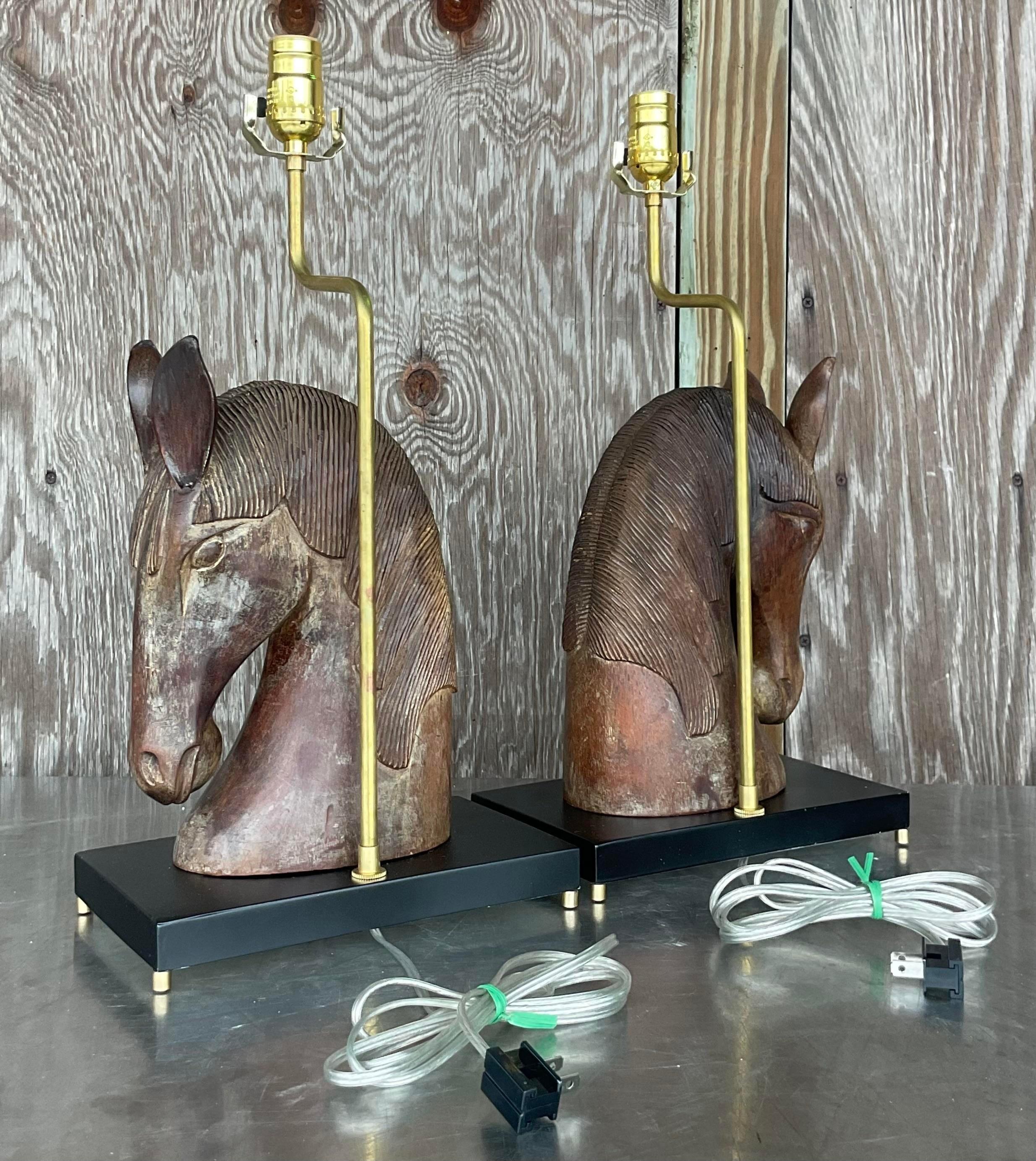 20ième siècle Paire de lampes vintage Boho à tête de cheval sculptées à la main en vente