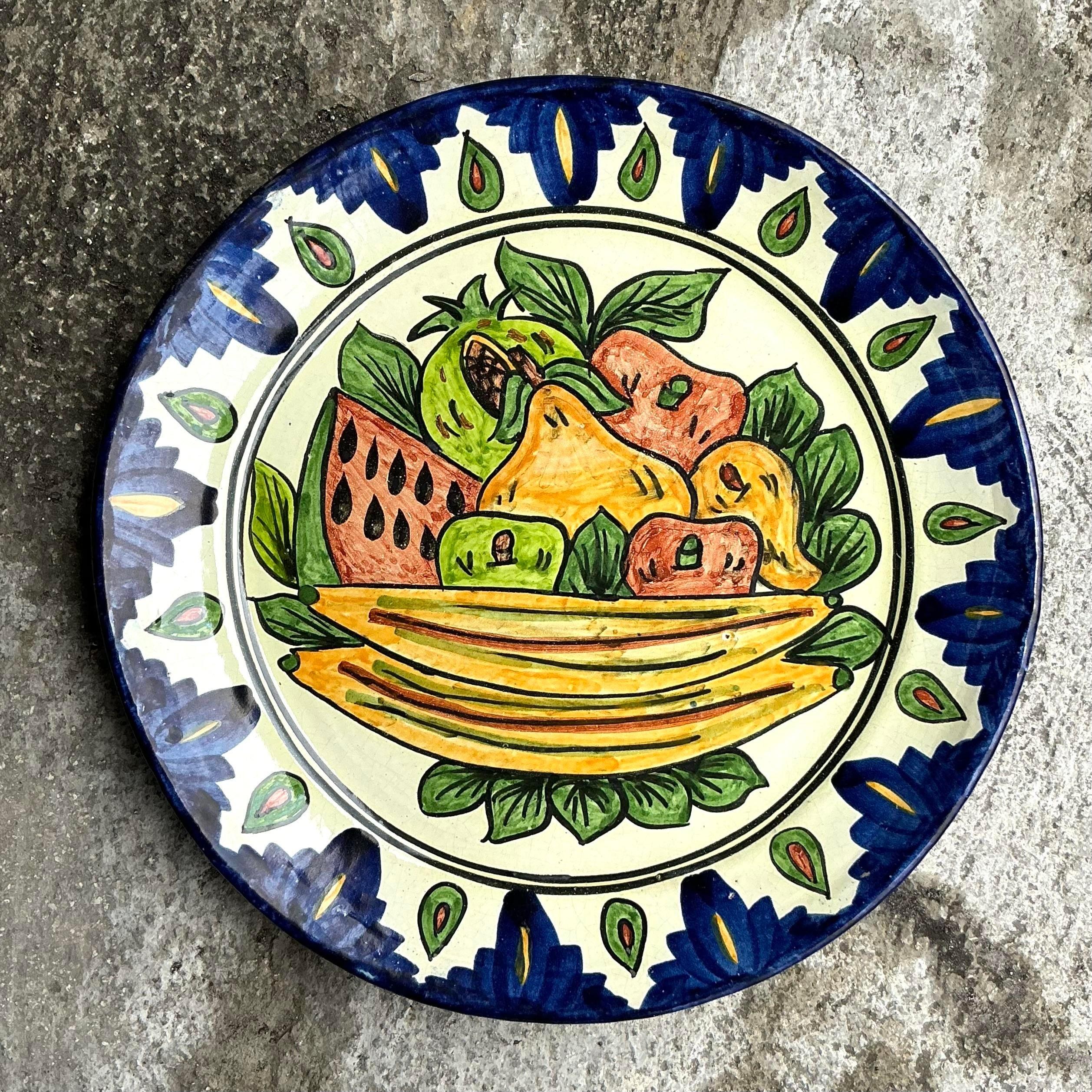 Plato Vintage Boho Pintado a Mano Mexicano en Bueno estado para la venta en west palm beach, FL
