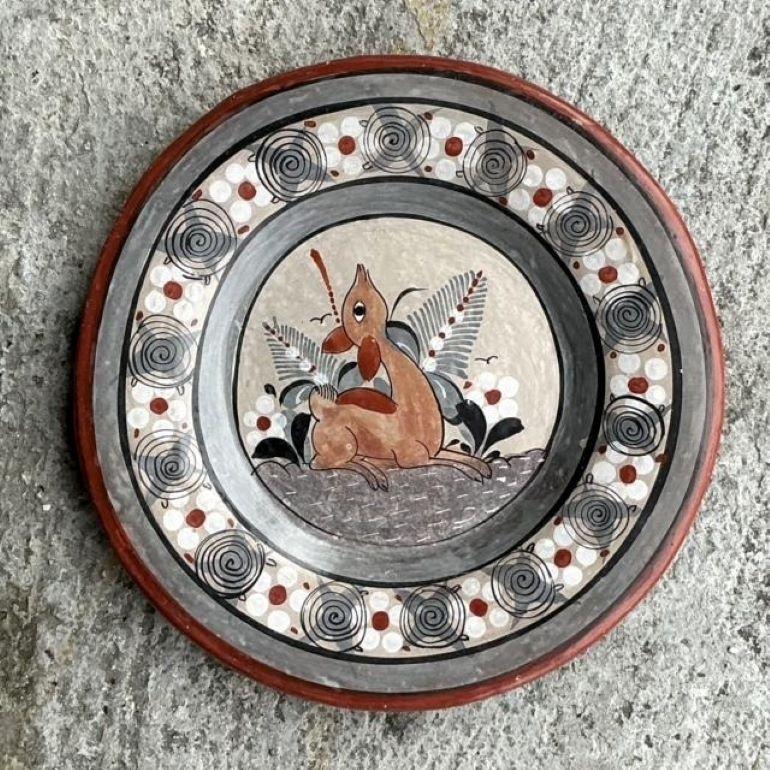 Mexicain Vieille assiette Boho peinte à la main en terre cuite avec faon en vente