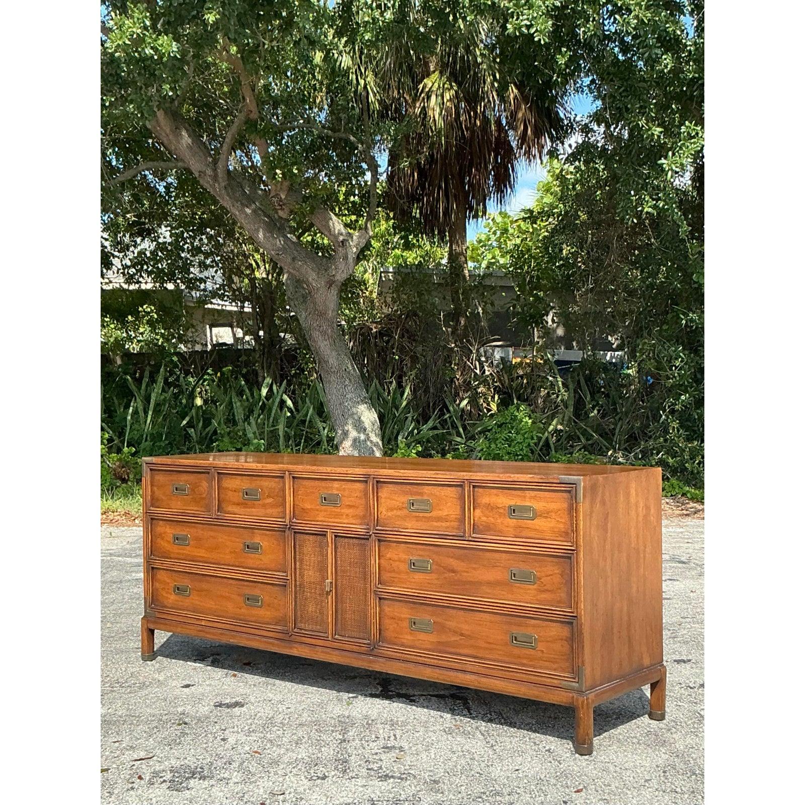 Comò Campaigner vintage in stile boho Henredon In condizioni buone in vendita a west palm beach, FL