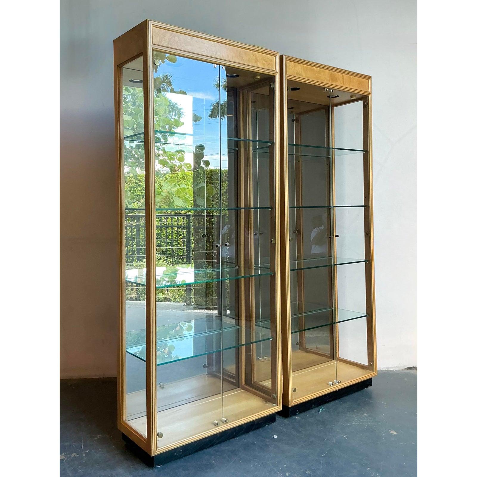 Vintage Boho Henredon Szene zwei Wurzelholz Etagere - ein Paar (Hollywood Regency) im Angebot