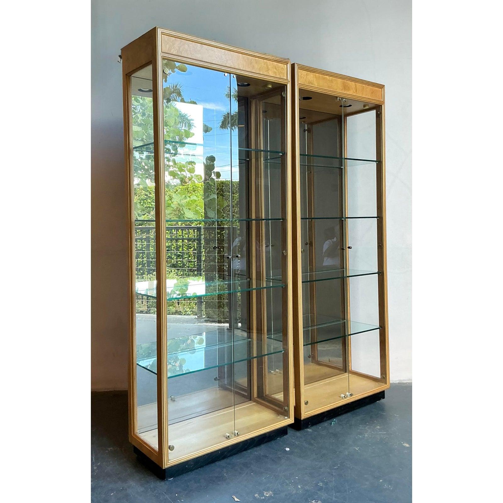 Vintage Boho Henredon Szene zwei Wurzelholz Etagere - ein Paar im Zustand „Gut“ im Angebot in West Palm Beach, FL