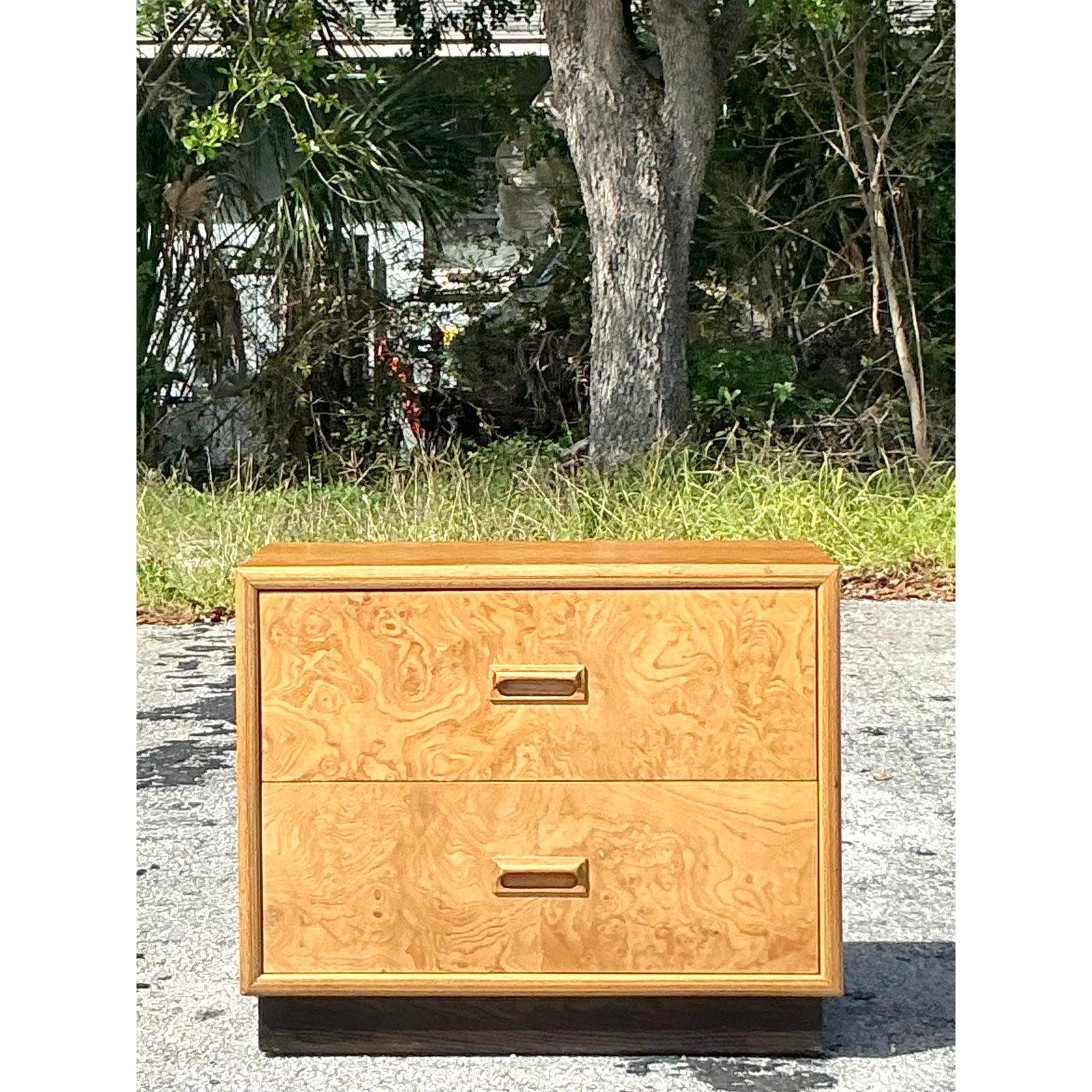 Vintage Boho Henredon Scene Two Burl Wood Nightstand For Sale 2