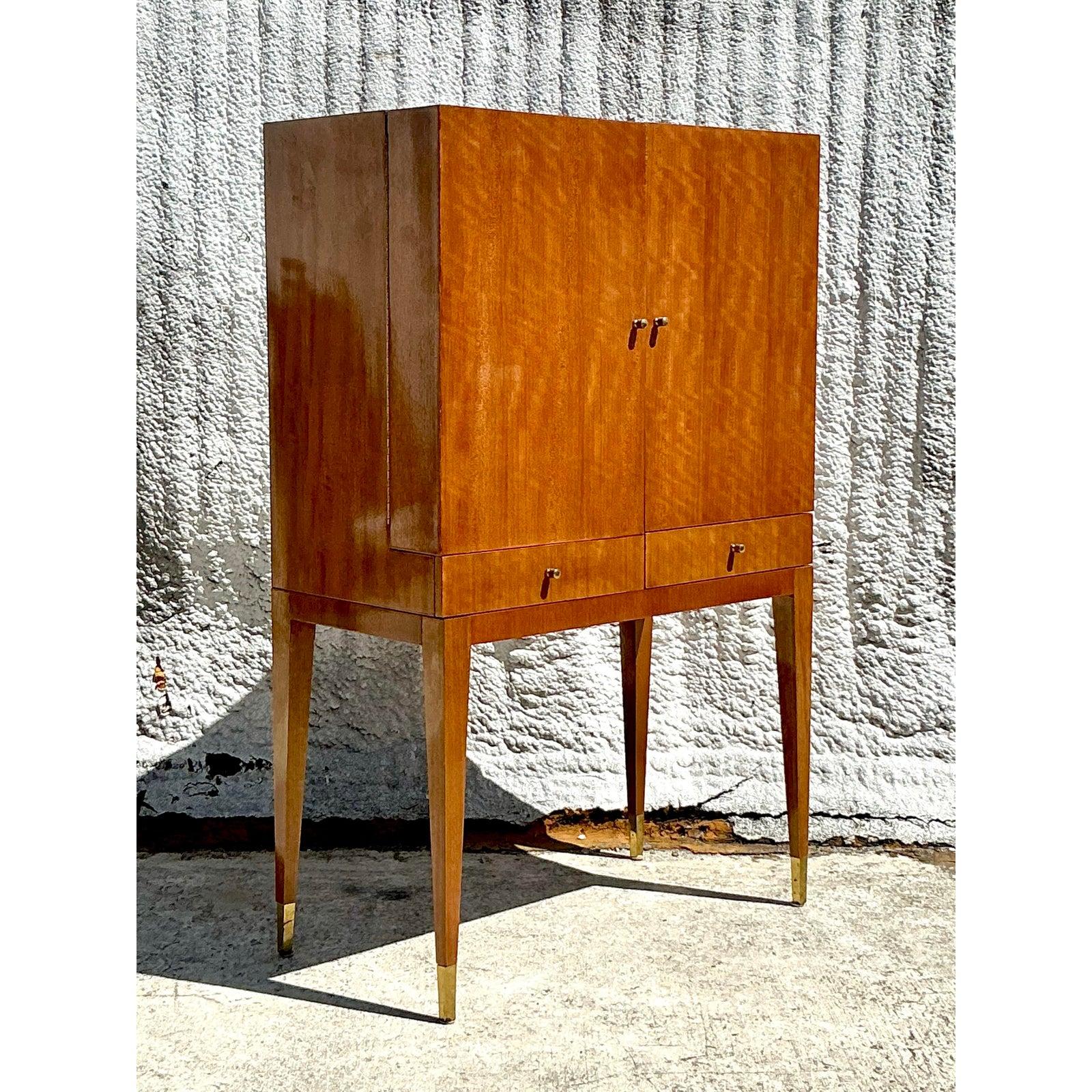 Américain Vintage Boho Henredon Stand Dry Bar en vente