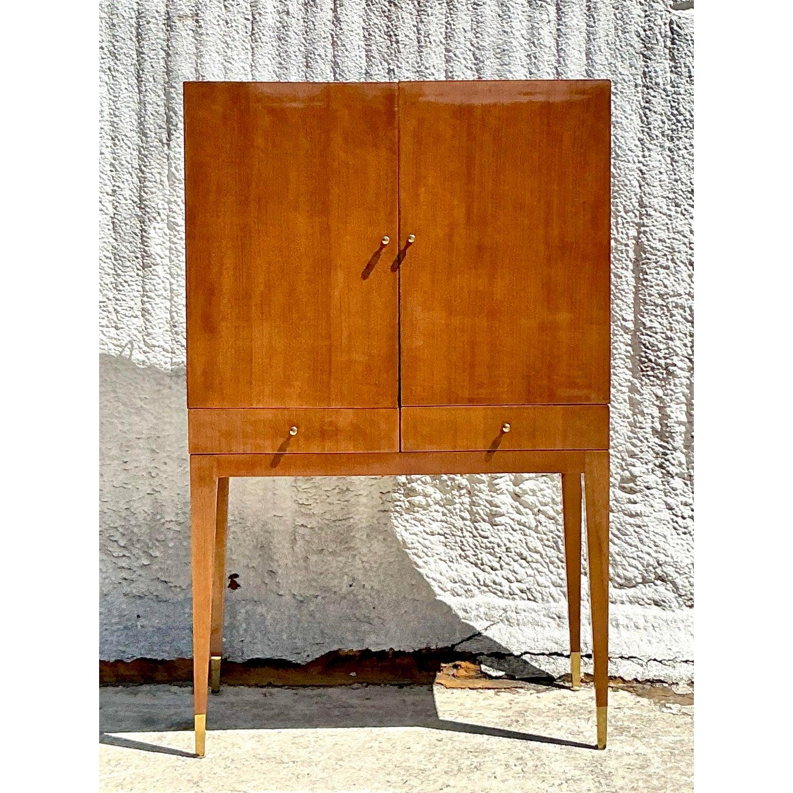20ième siècle Vintage Boho Henredon Stand Dry Bar en vente