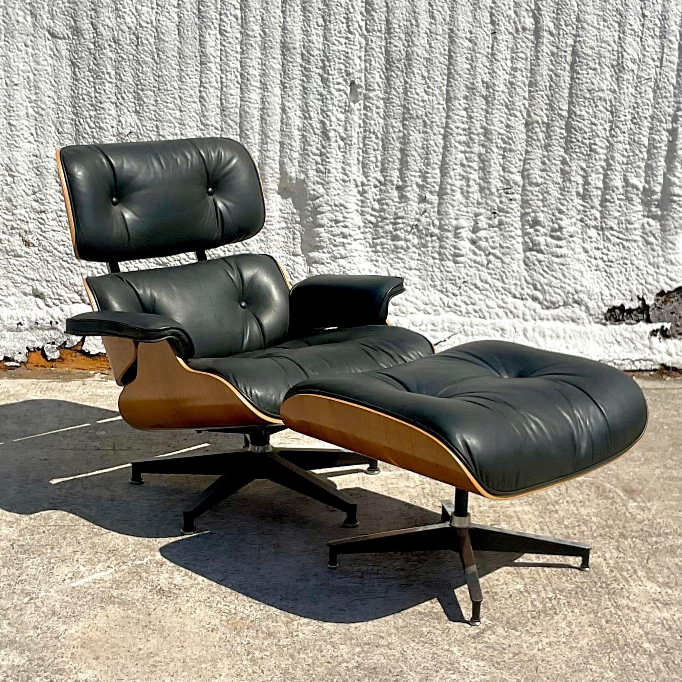 Vintage Boho Herman Miller Eames Chair and Ottoman 5