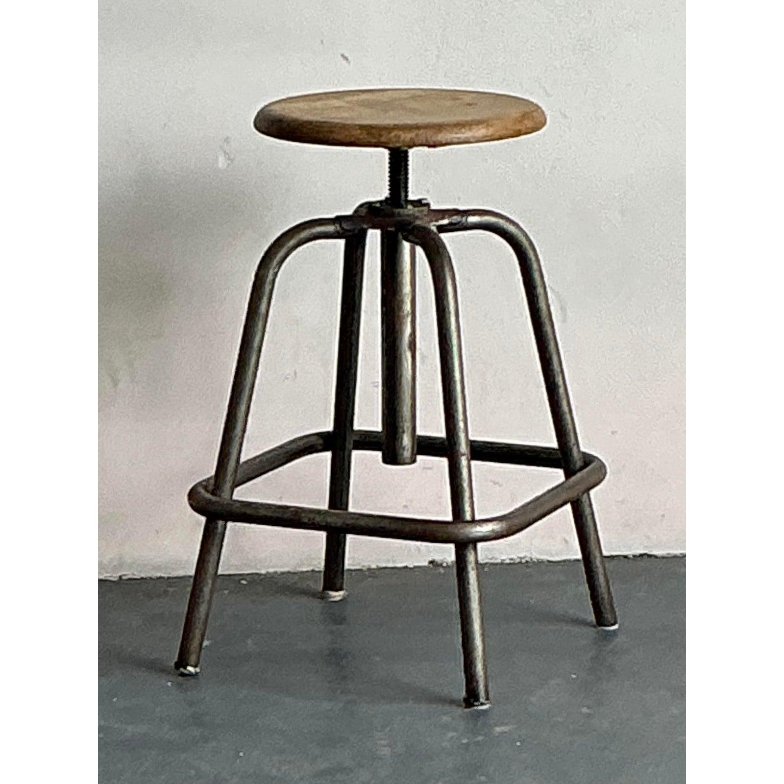 Vintage Boho Industrial Stool Estadounidense en venta