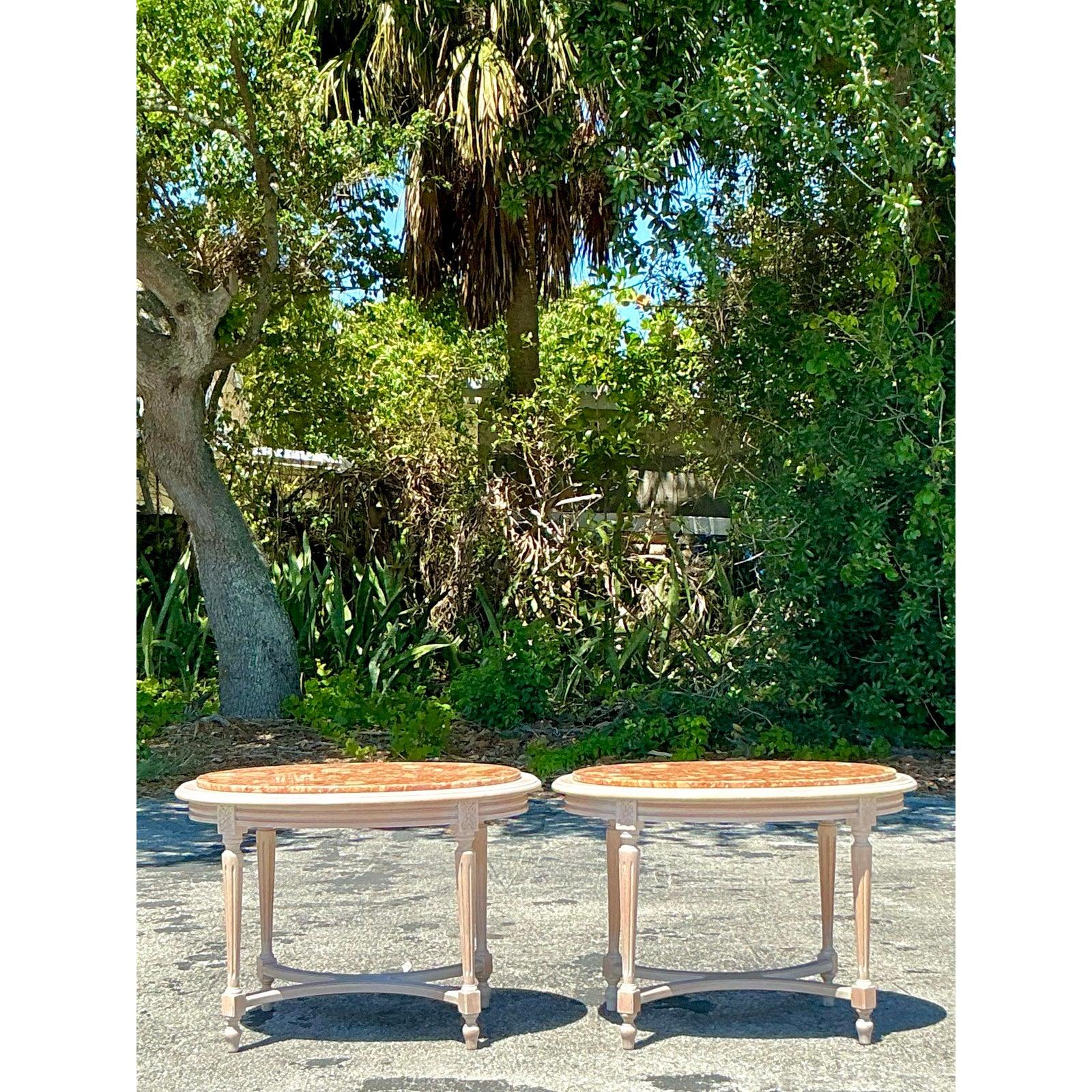 Américain Tables d'appoint Vintage Boho en pierre - une paire en vente