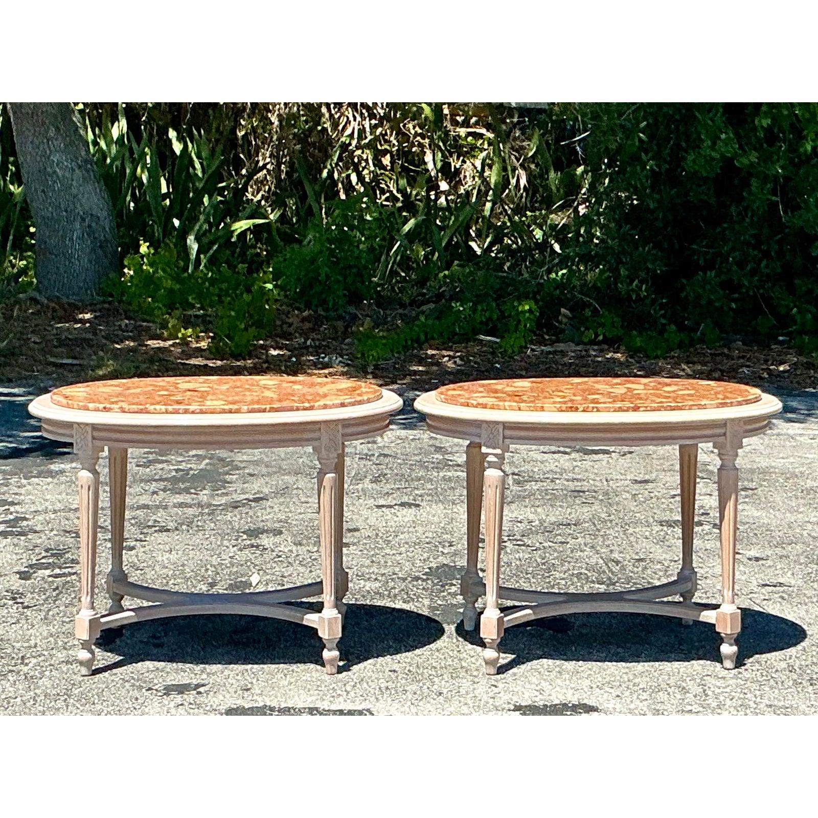 Tables d'appoint Vintage Boho en pierre - une paire en vente 1