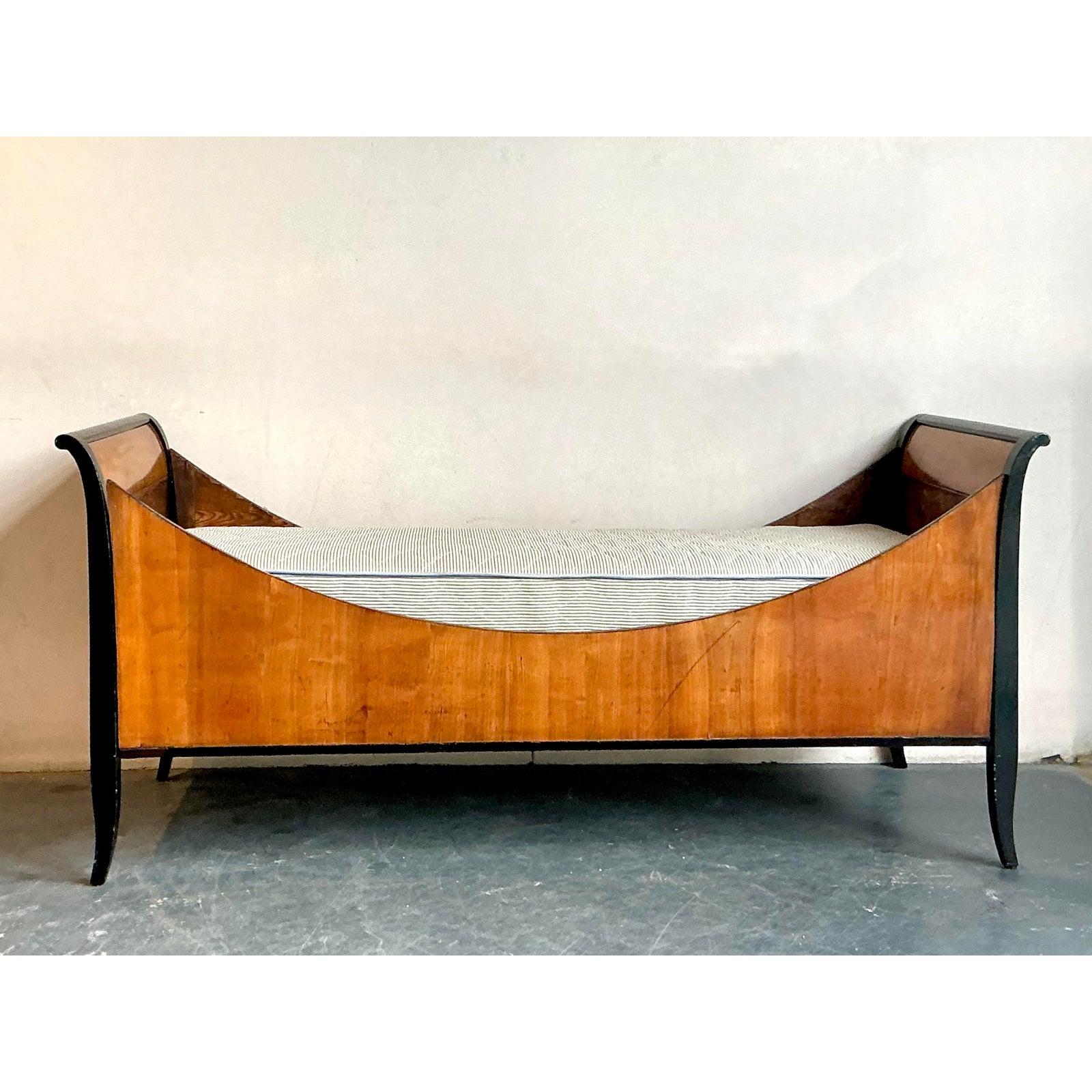 Lit de jour italien vintage boho d'après Biedermeier en vente 4