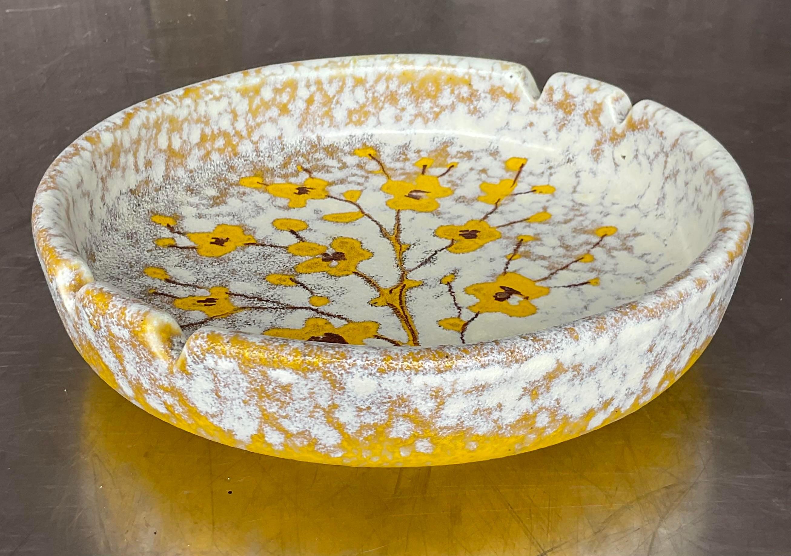 Mid-Century moderno Posacenere floreale italiano vintage Boho in vendita