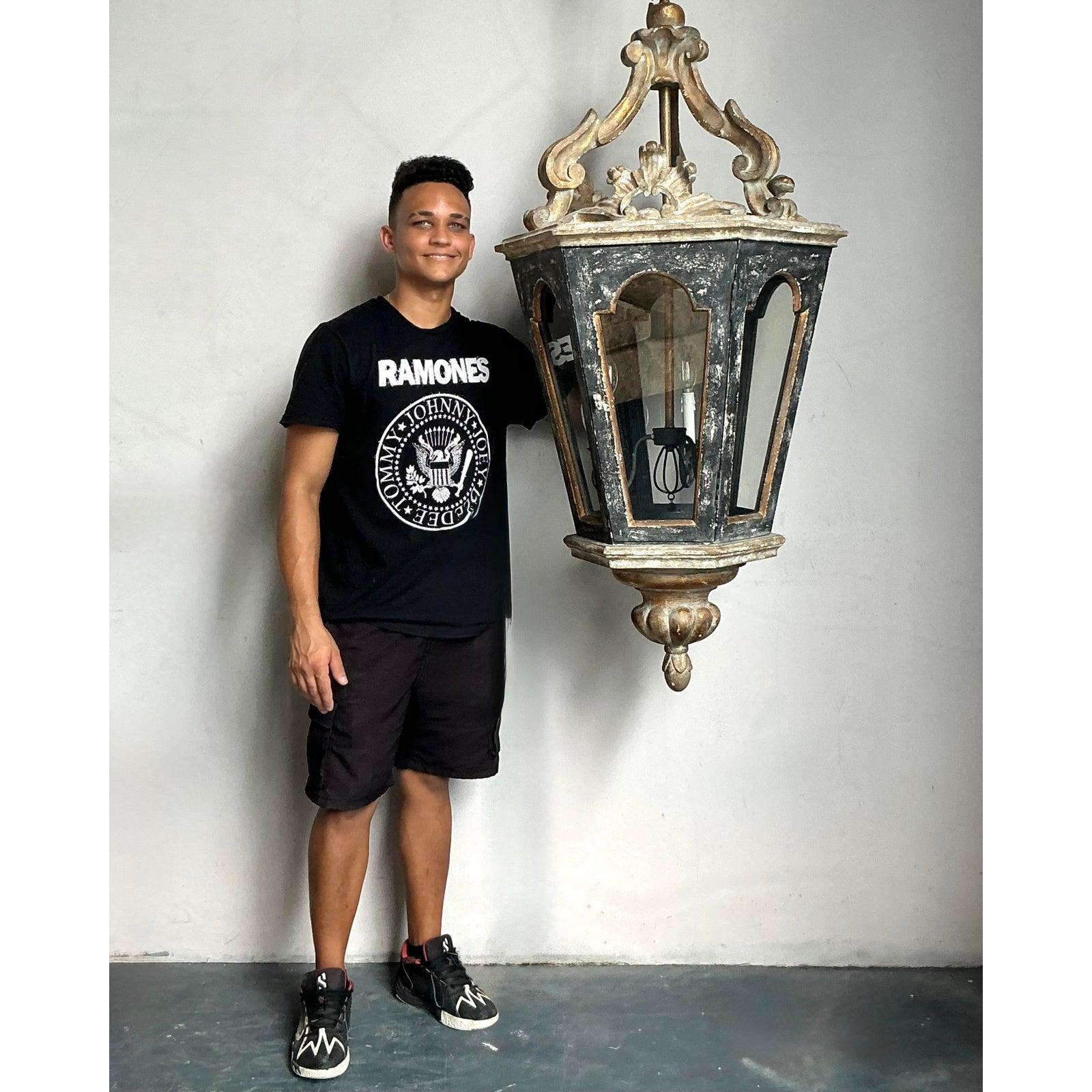 Vintage Boho Italienisch Gesso über Holz Laterne im Zustand „Gut“ im Angebot in West Palm Beach, FL