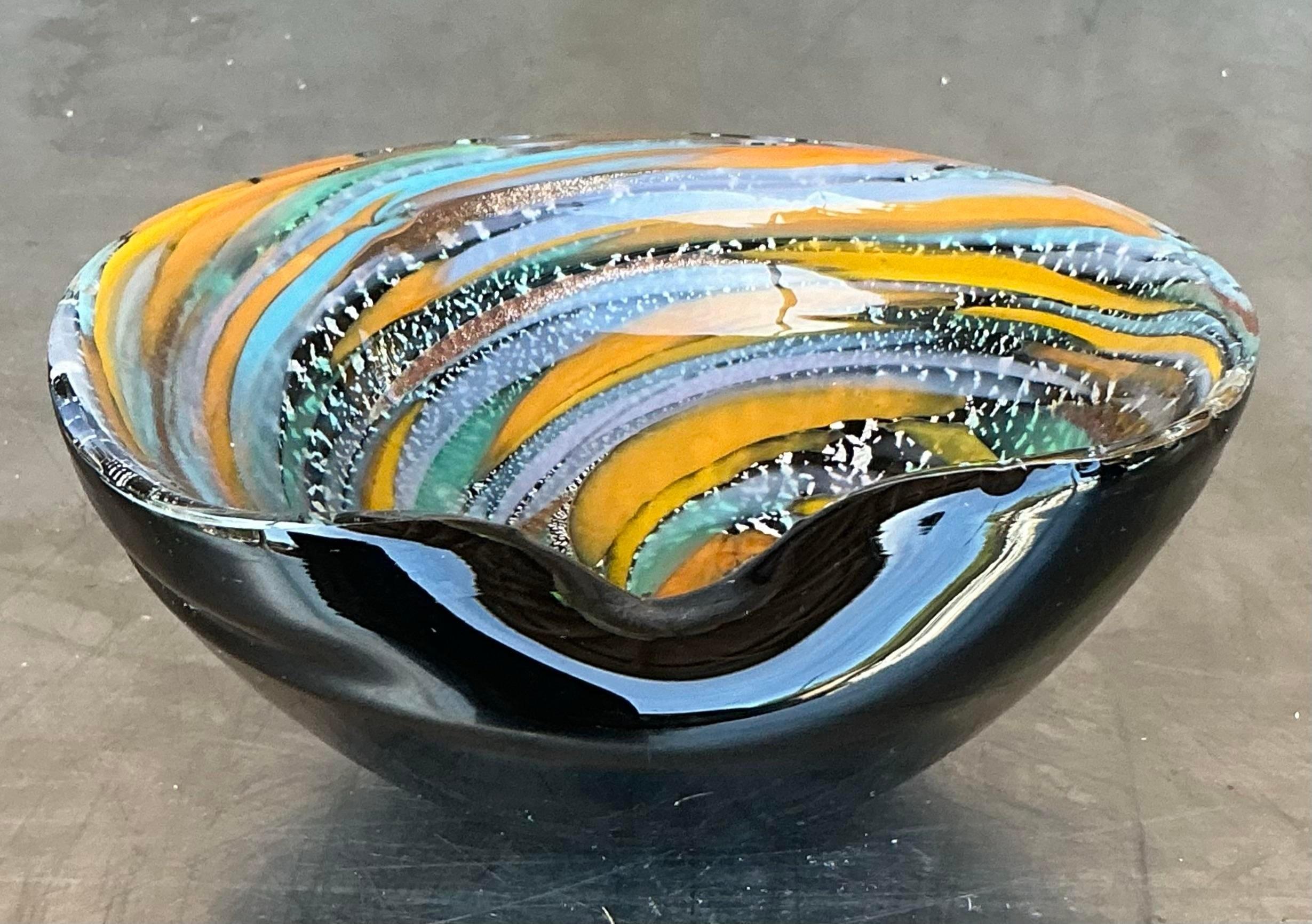 Vintage Boho Italian Glass Cuenco Remolino Después de Murano Cristal de Murano en venta