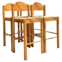 Tabourets en bois
