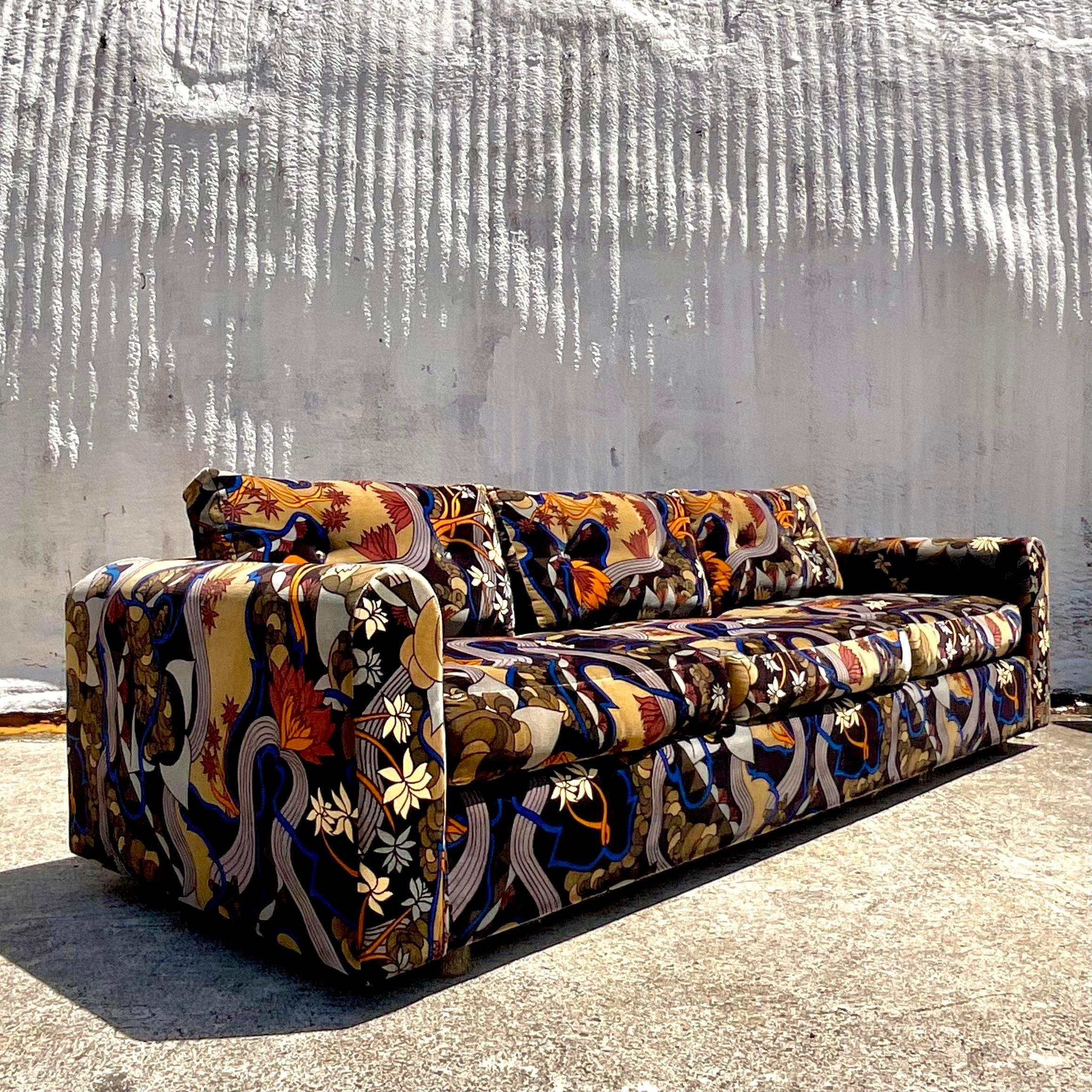Vintage Boho Jack Lenor Larsen Mod-Druck Samt-Sofa im Zustand „Gut“ in west palm beach, FL
