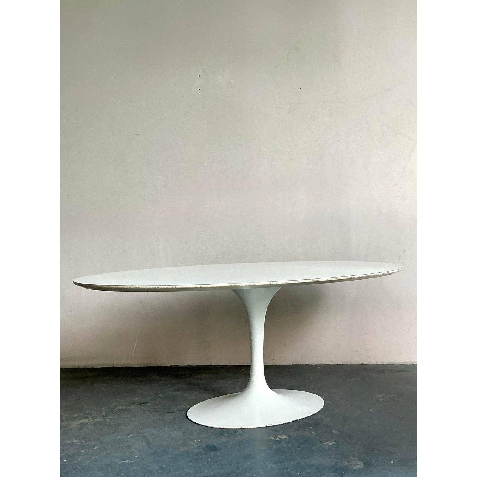 Vintage Boho Knoll Saarinen Tulip Table 5