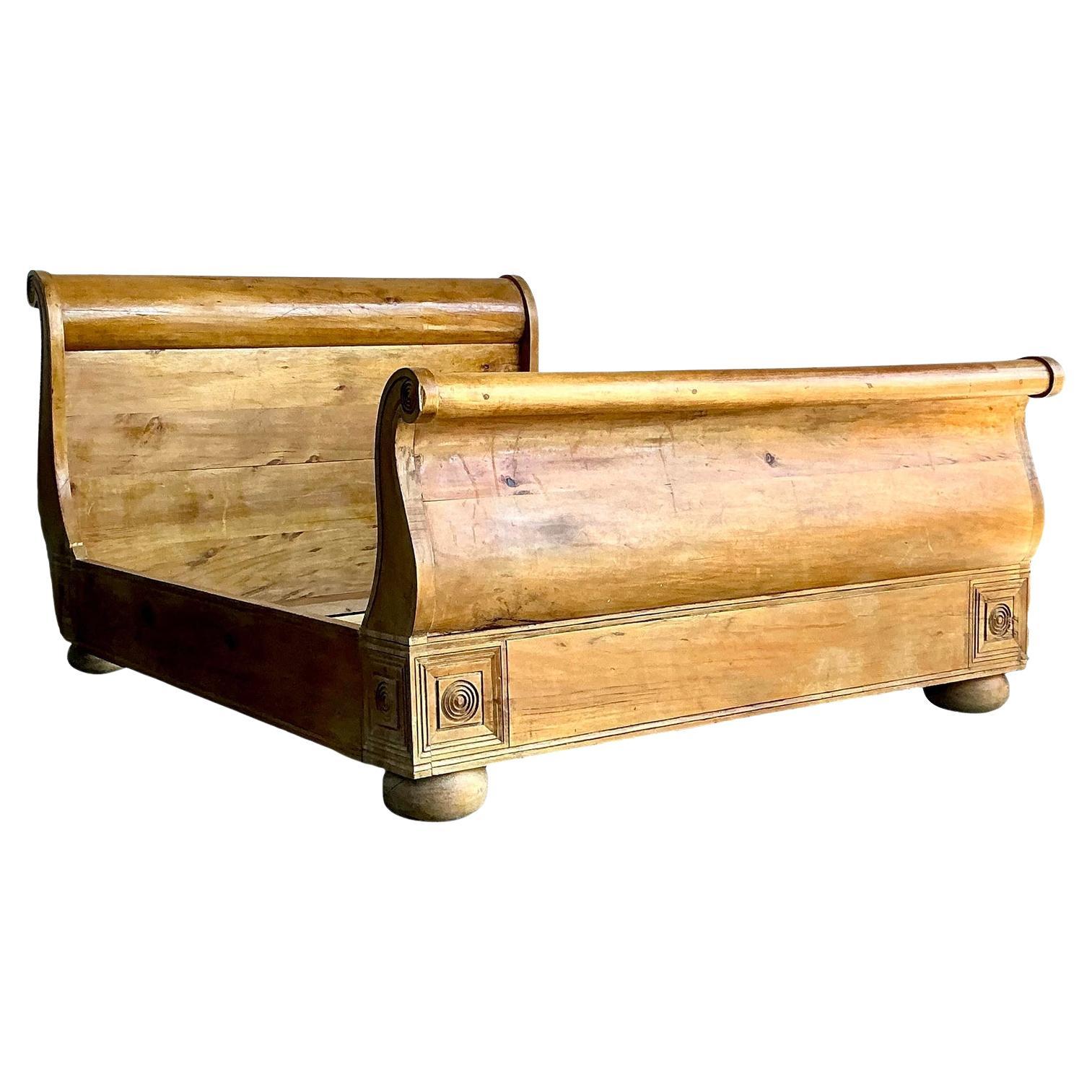 Lit à baldaquin Queen en pin noueux Vintage Boho