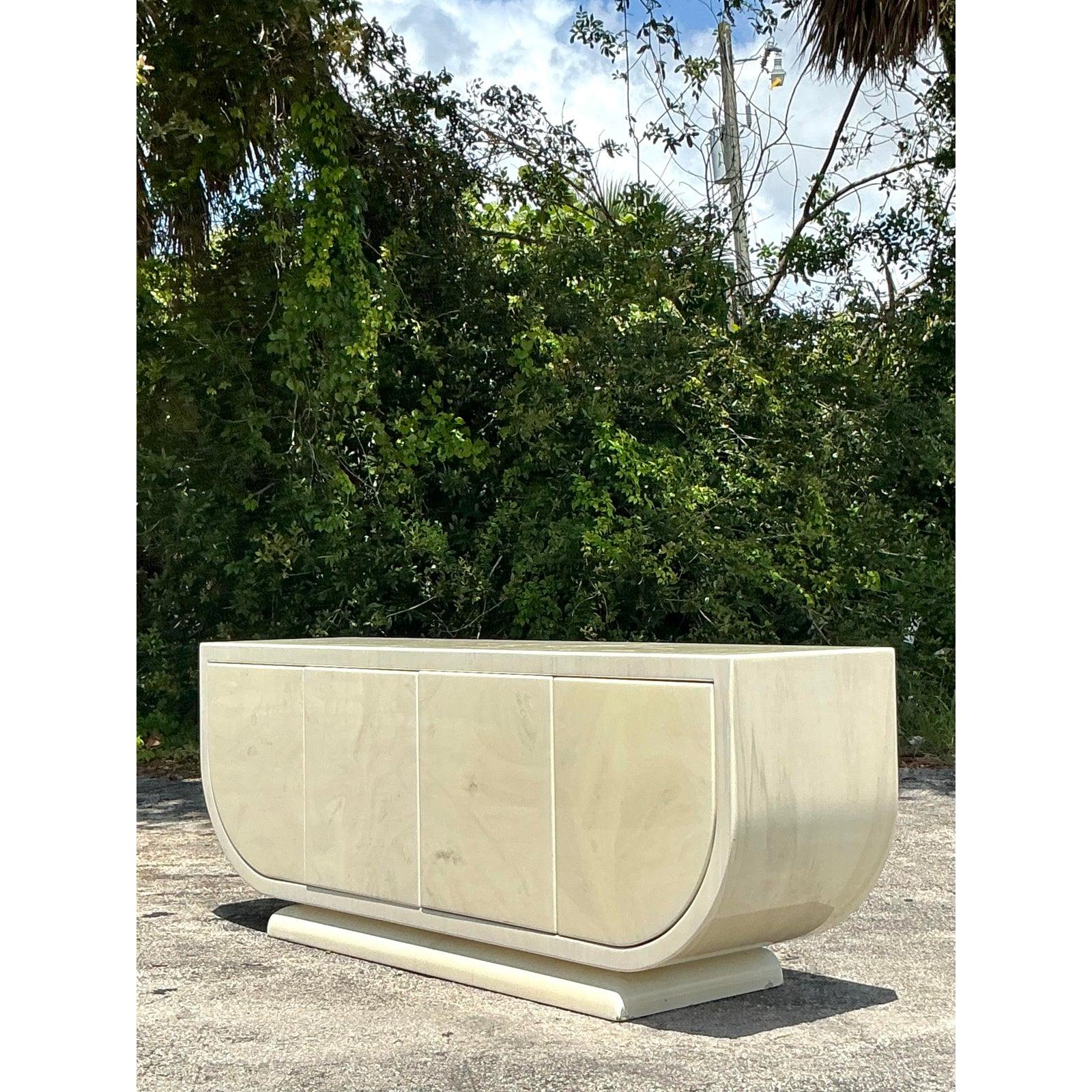 Vintage Boho Lacquered Credenza in vendita 3