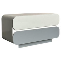 Commodes and Chests of Drawers