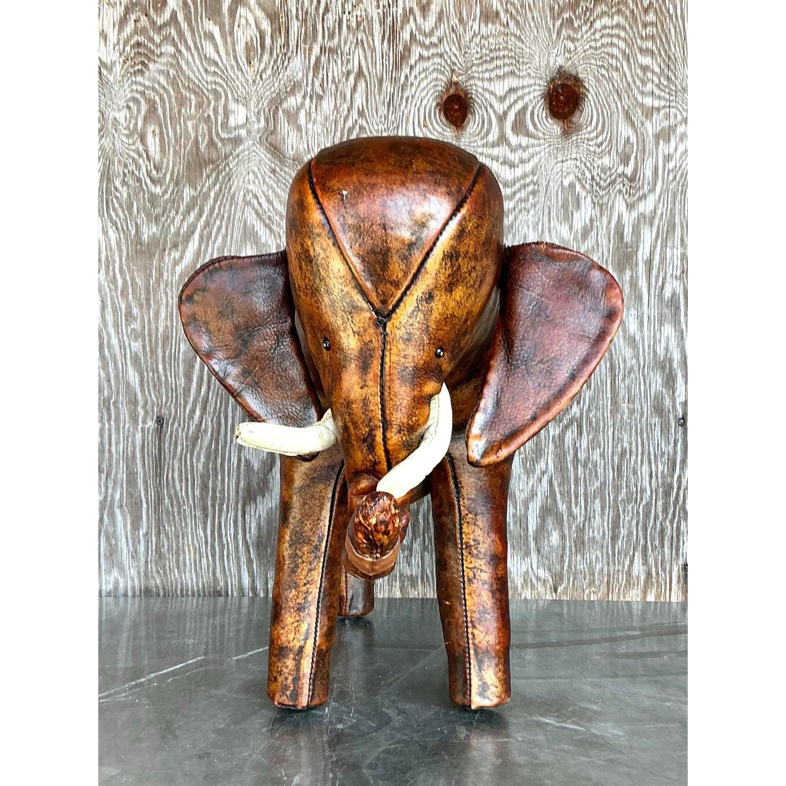 Tabouret éléphant vintage Boho d'après Omersa Bon état - En vente à west palm beach, FL