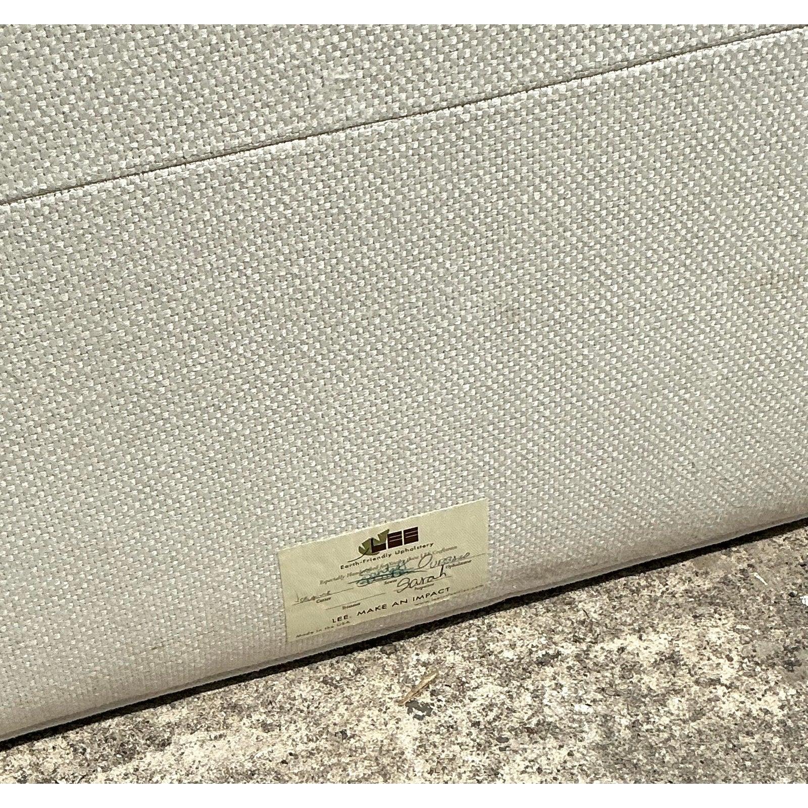 Gepolstertes Vintage-Kopfteil von Boho Lee Industries King im Angebot 1