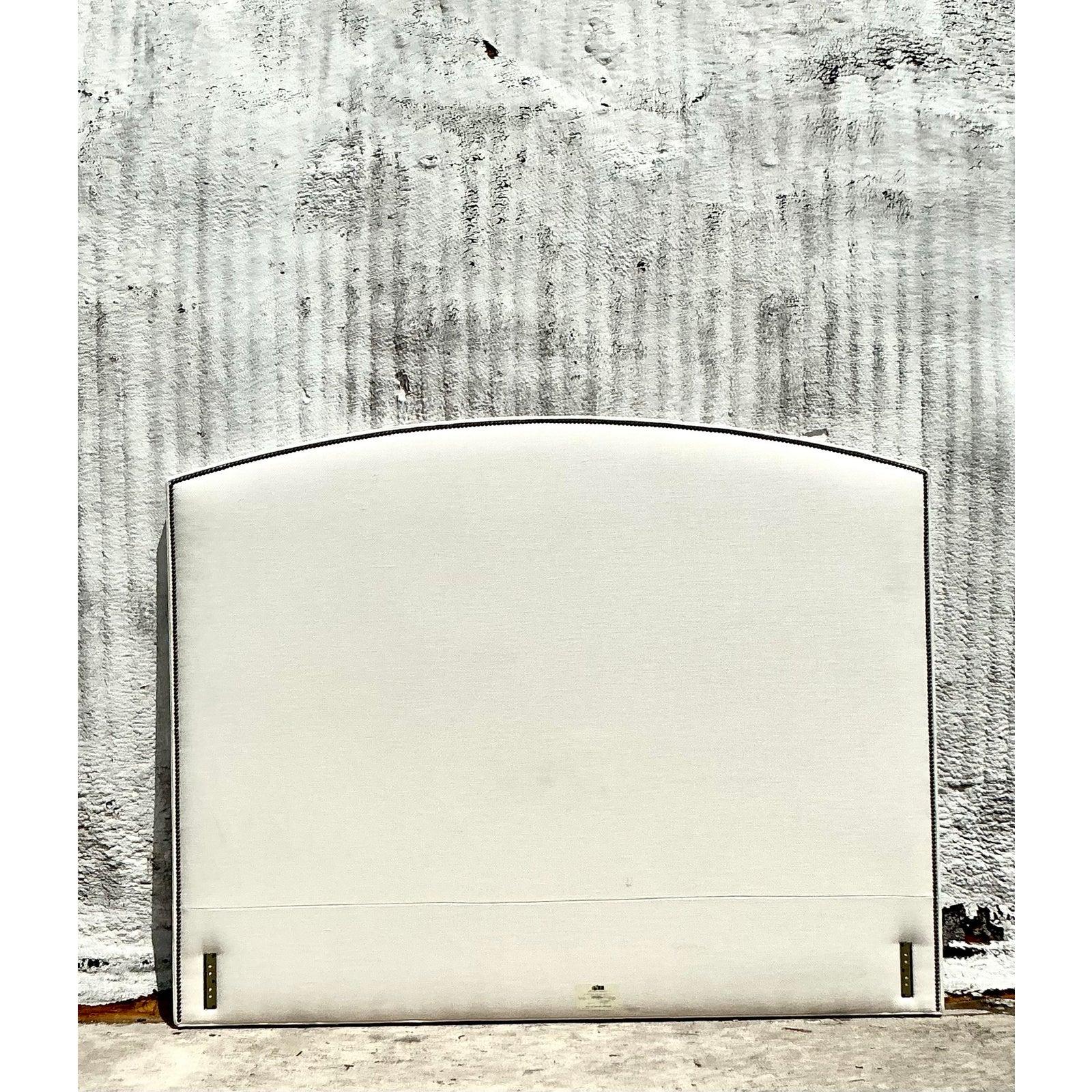Gepolstertes Vintage-Kopfteil von Boho Lee Industries King im Angebot 2