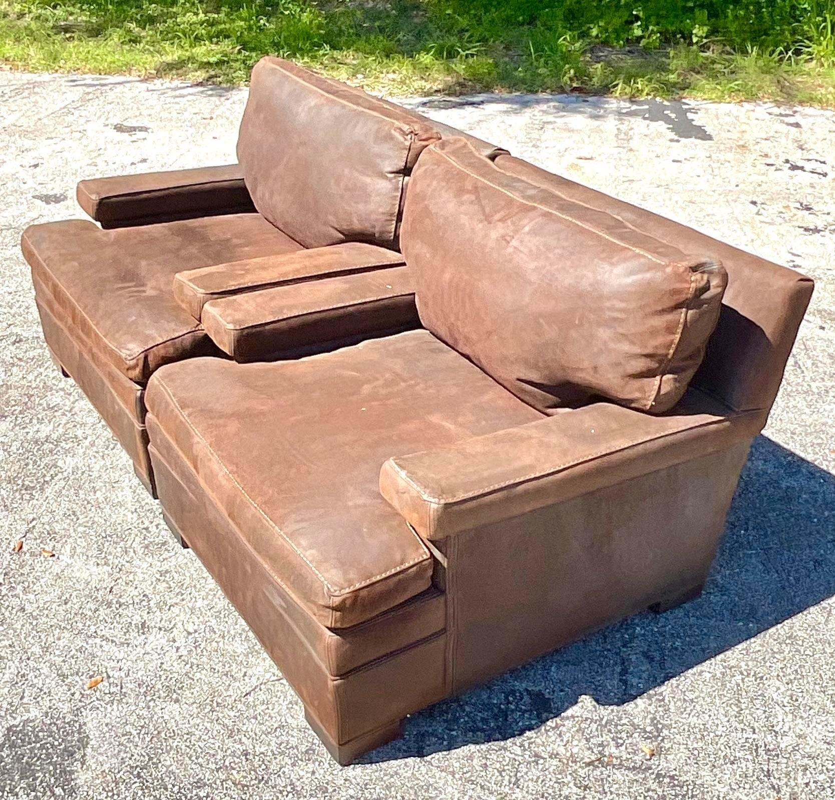 Vintage Boho Lee Industries Leather Club Chairs - a Pair en vente 2