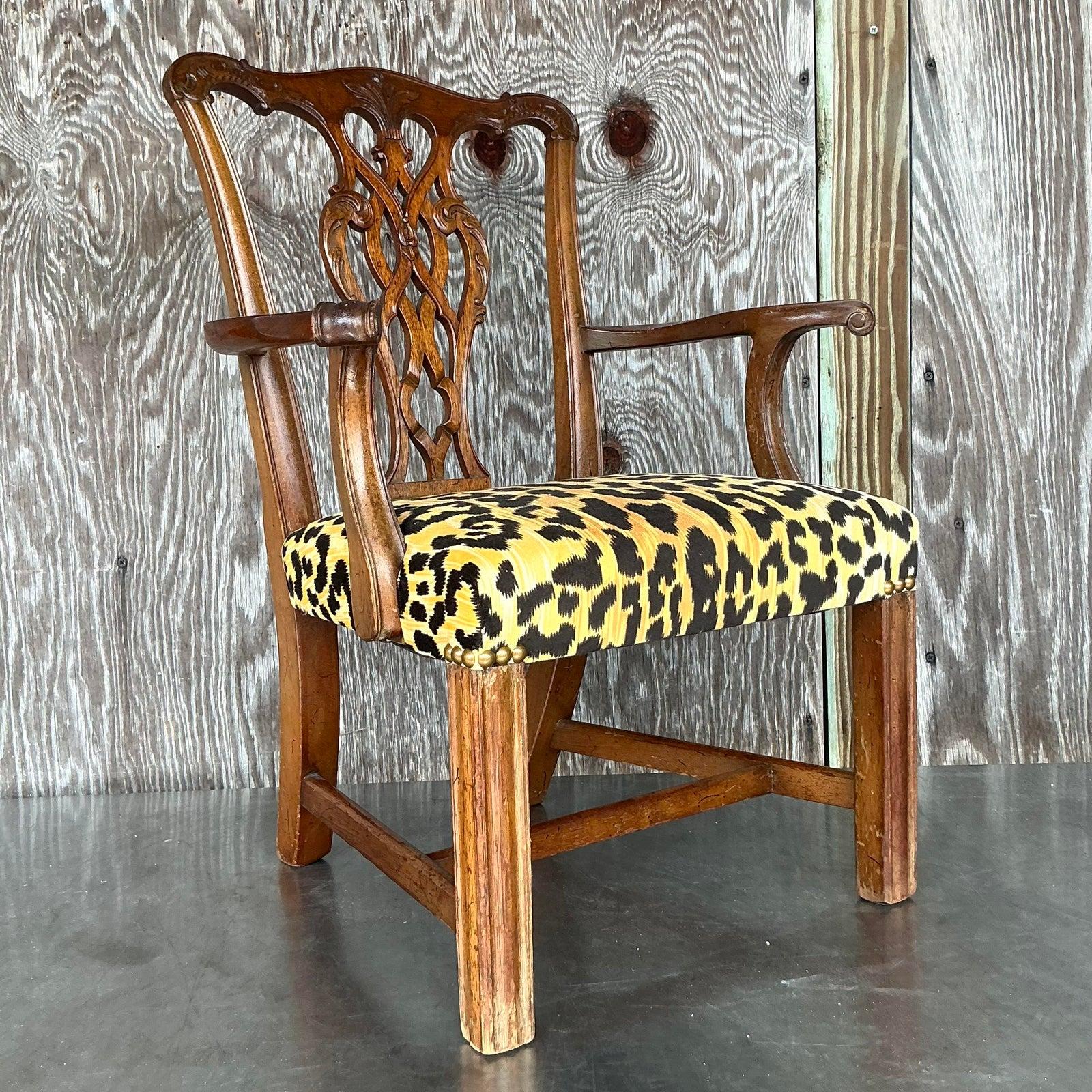 Vintage Boho Leopard Chippendale Petite Salon Stuhl (Polster) im Angebot