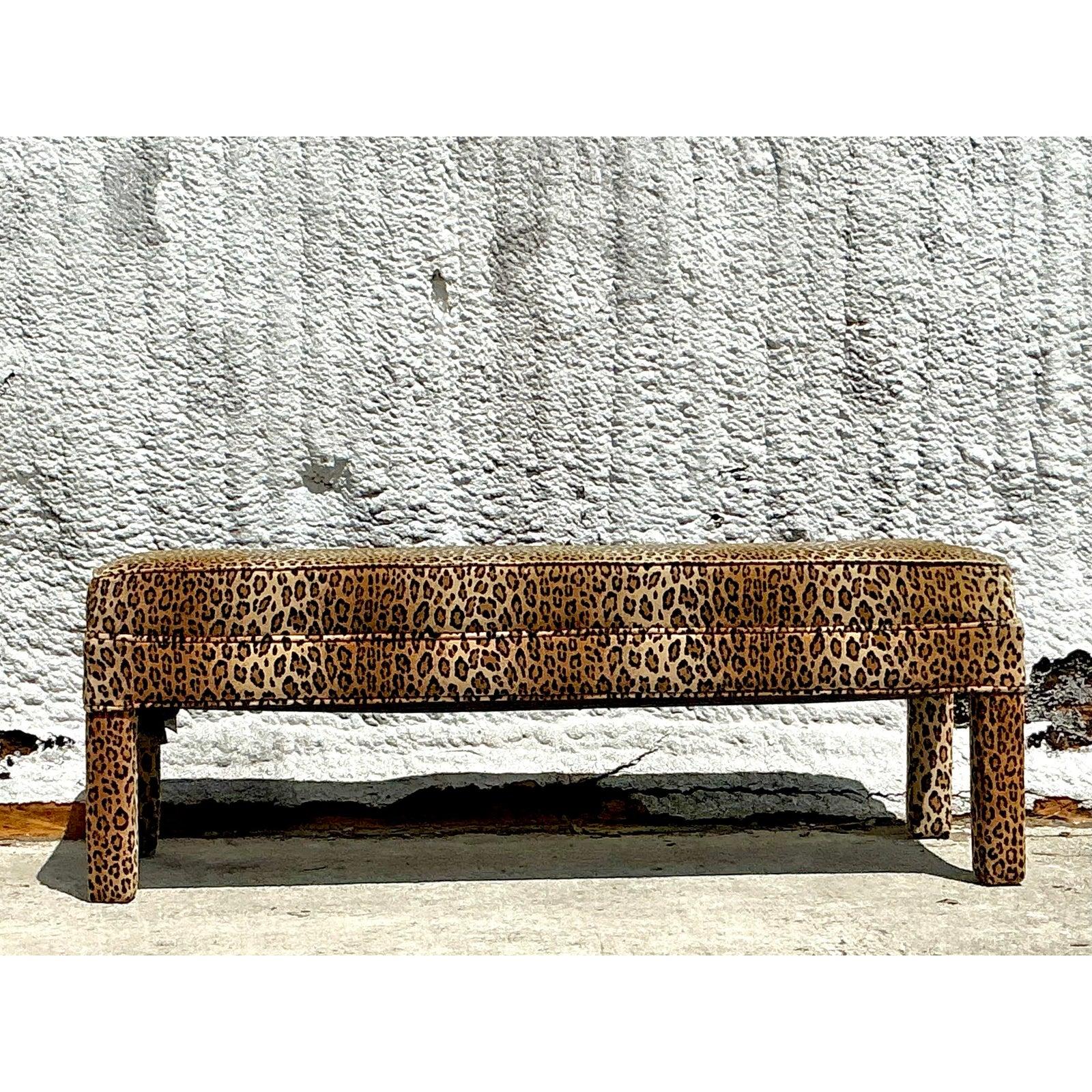 Mid-Century Modern Banc Parsons vintage bohème en velours léopard en vente