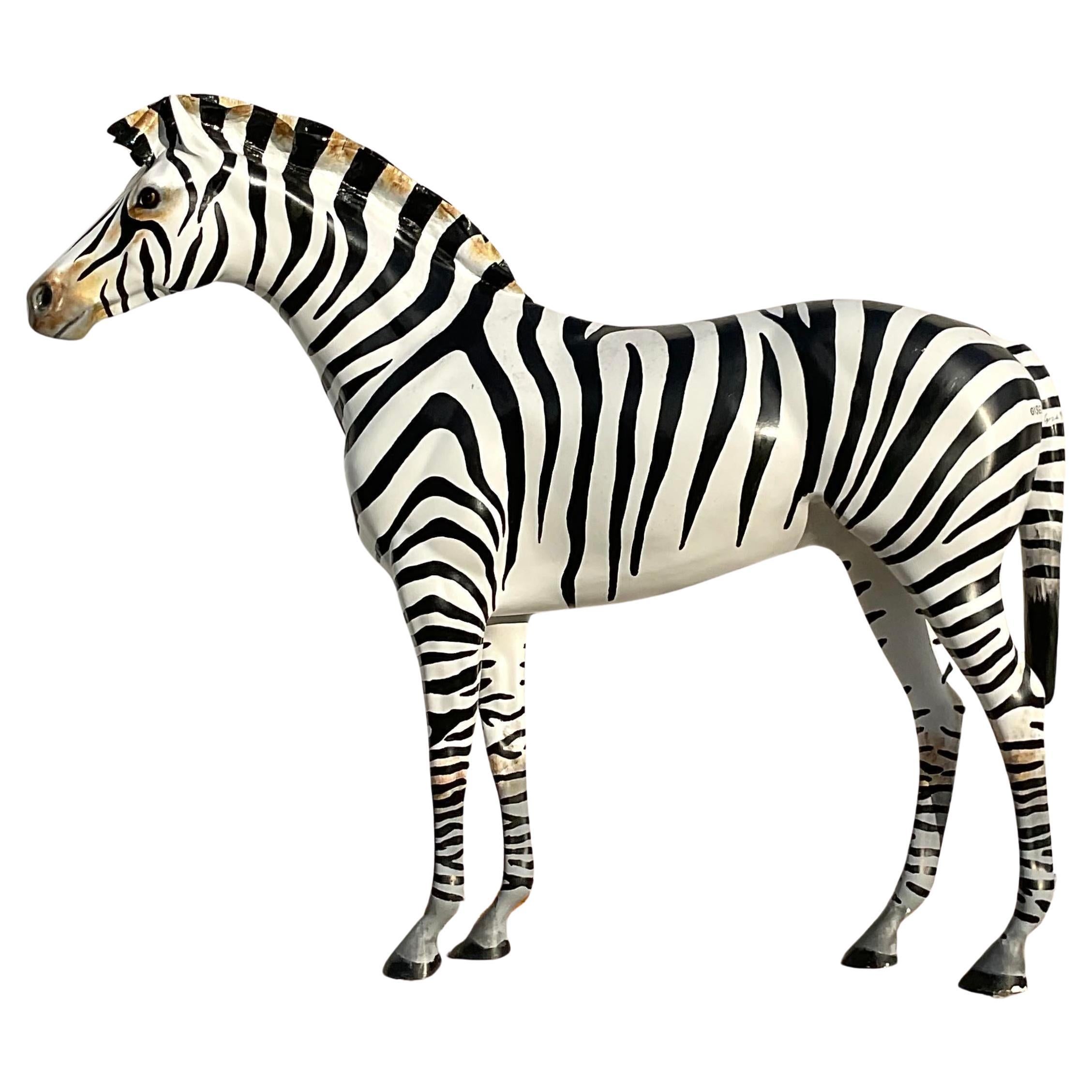 Vintage Boho Zebra-Skulptur in Lebensgröße aus Glasfaser, signiert, Zebra im Angebot