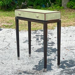 Tavolo consolle vintage Boho Lillian August per Hickory White con finto zigrino