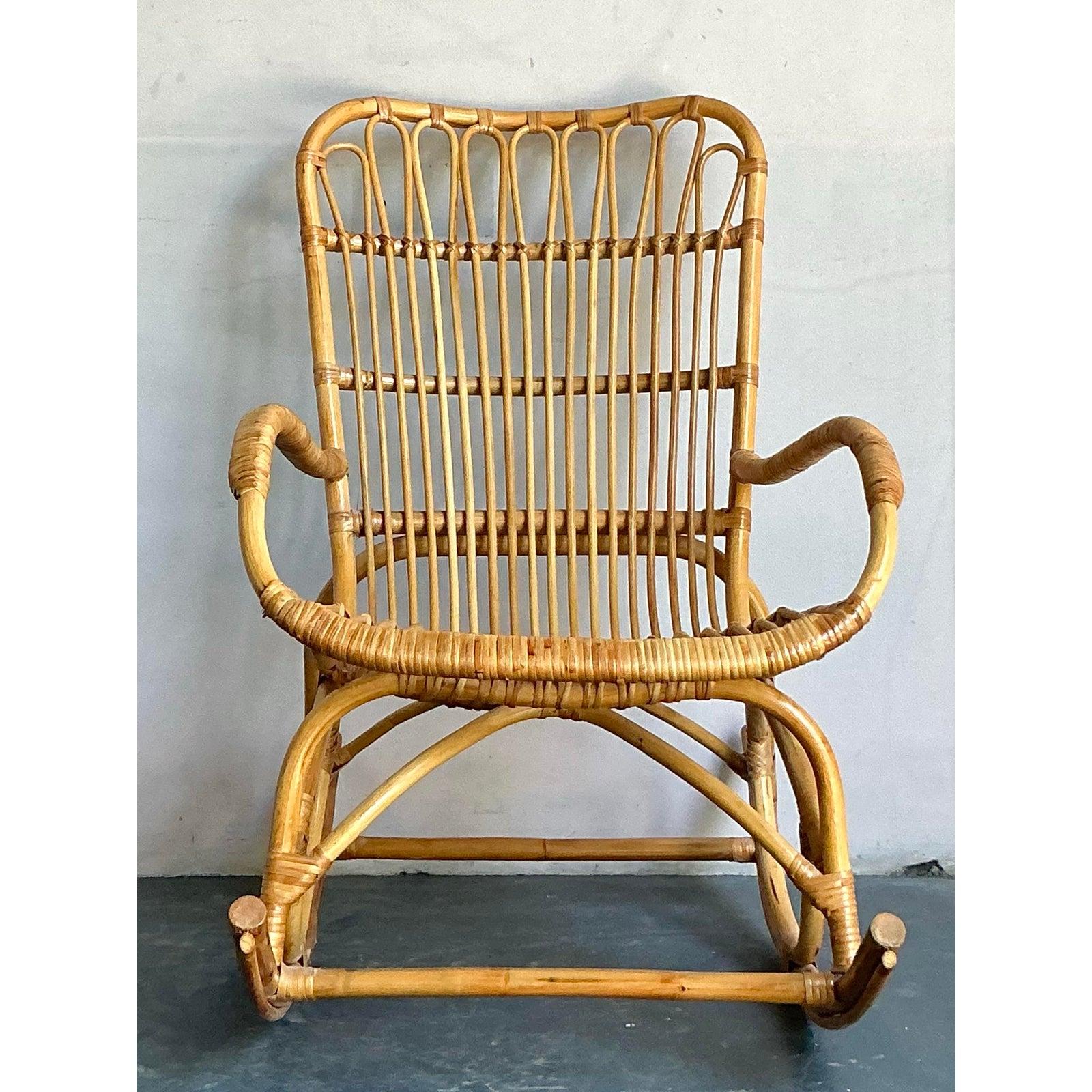 Sedia a dondolo Looping in rattan vintage Boho in vendita 1