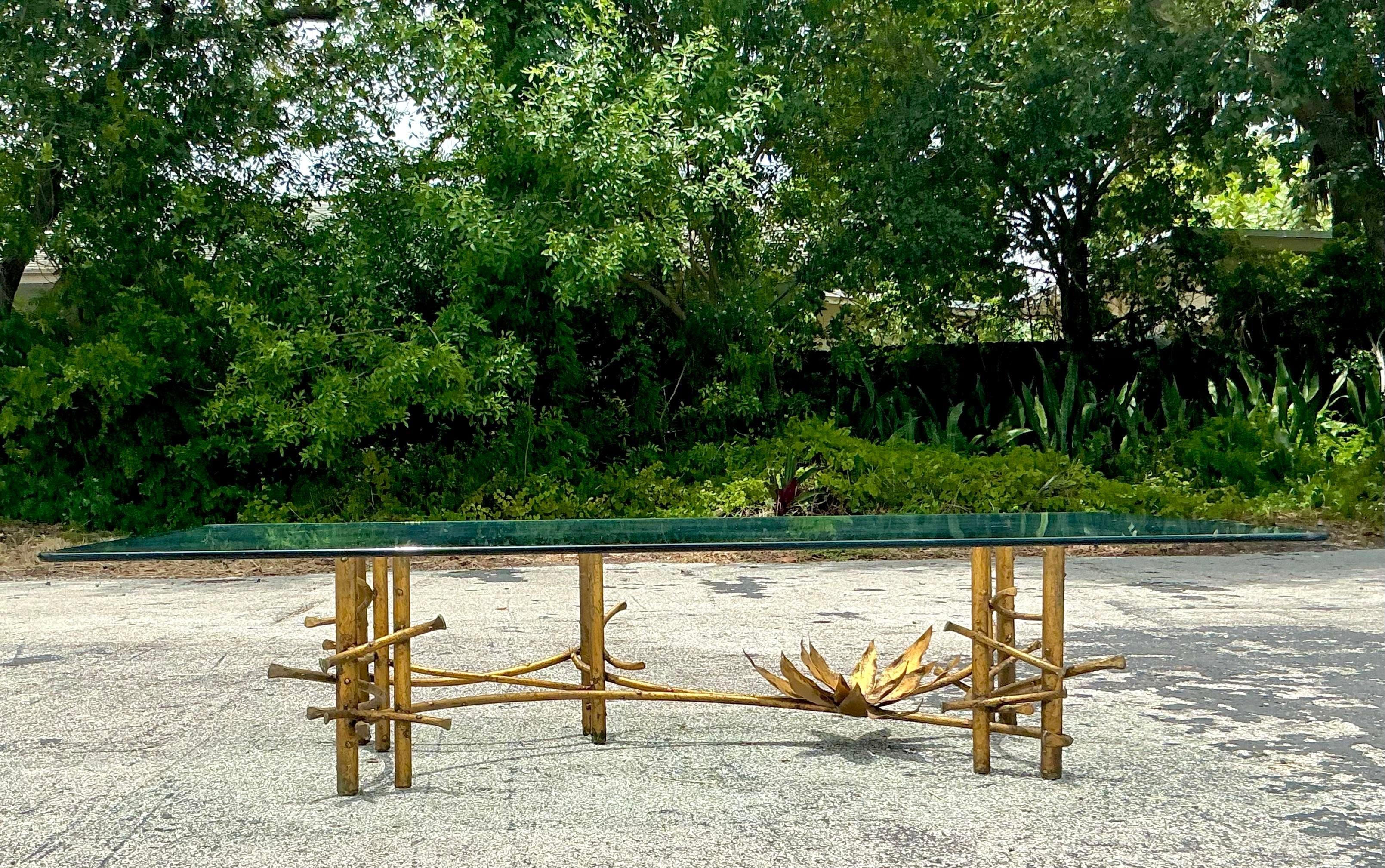 Américain Table basse Boho Lotus d'après Silas Seandel en vente