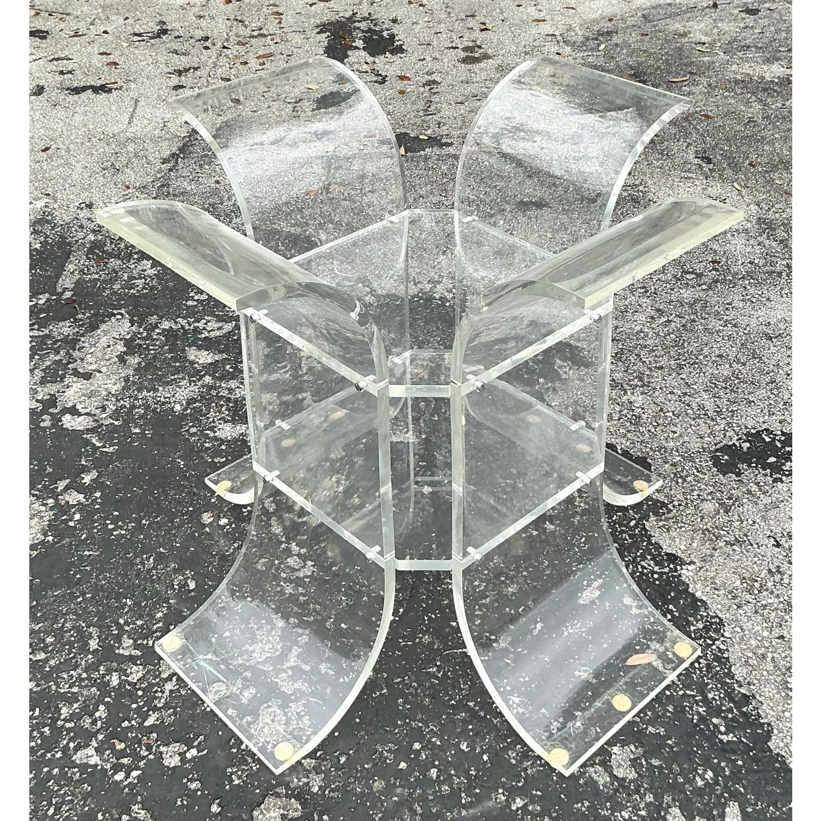 Table à manger vintage Boho en Lucite The Pedestal en vente 3