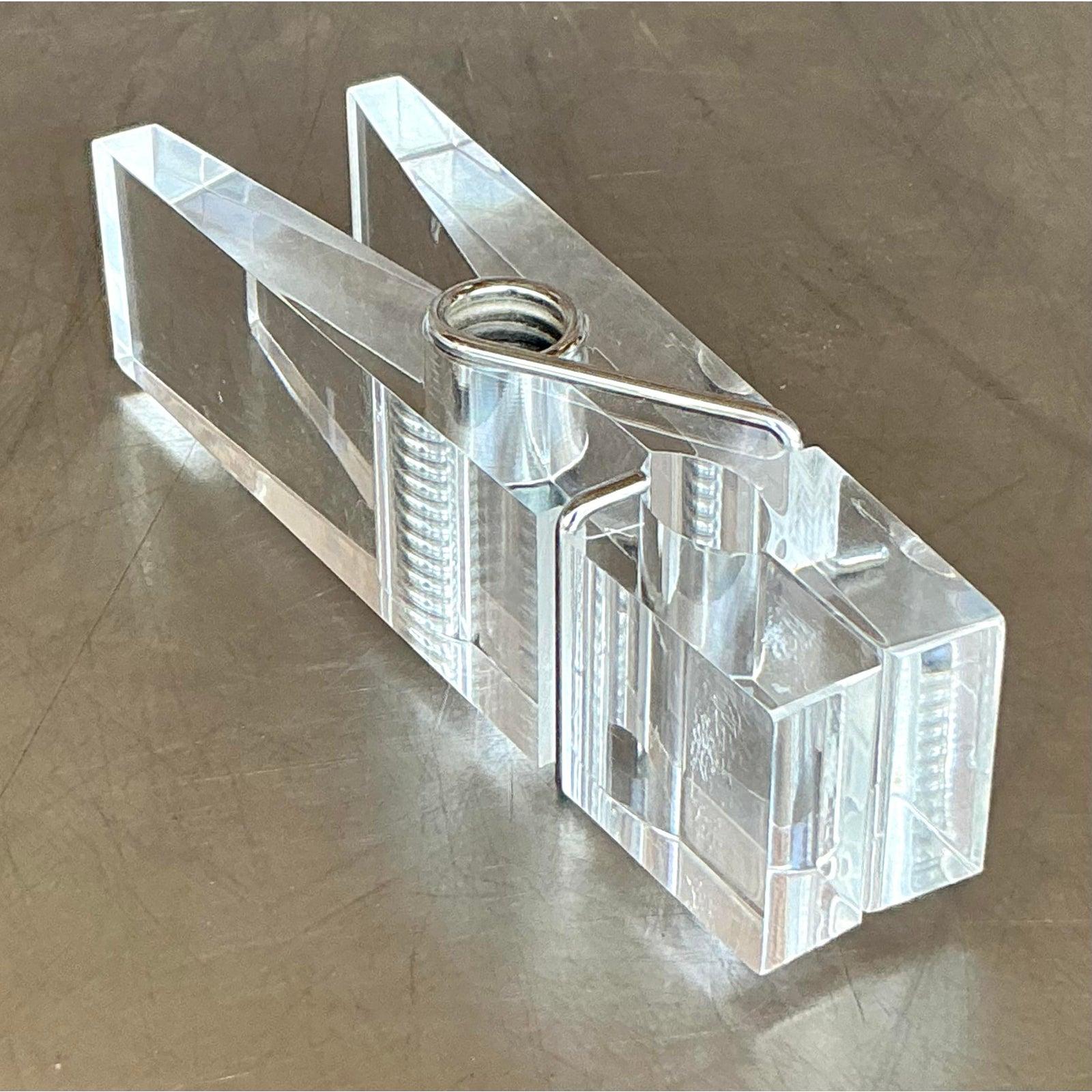 Metallo Spilla gigante in lucite Vintage By in vendita