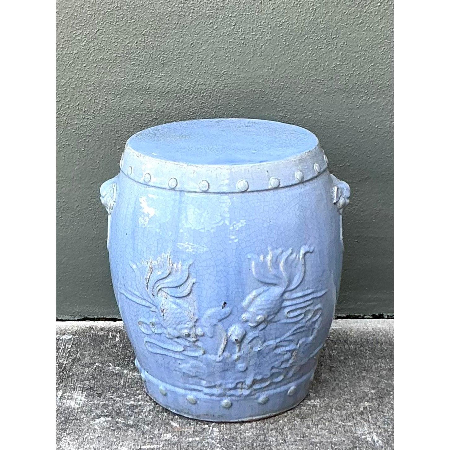 Vintage Boho Lucky Fish Glazed Ceramic Low Stool (Französische Provence) im Angebot