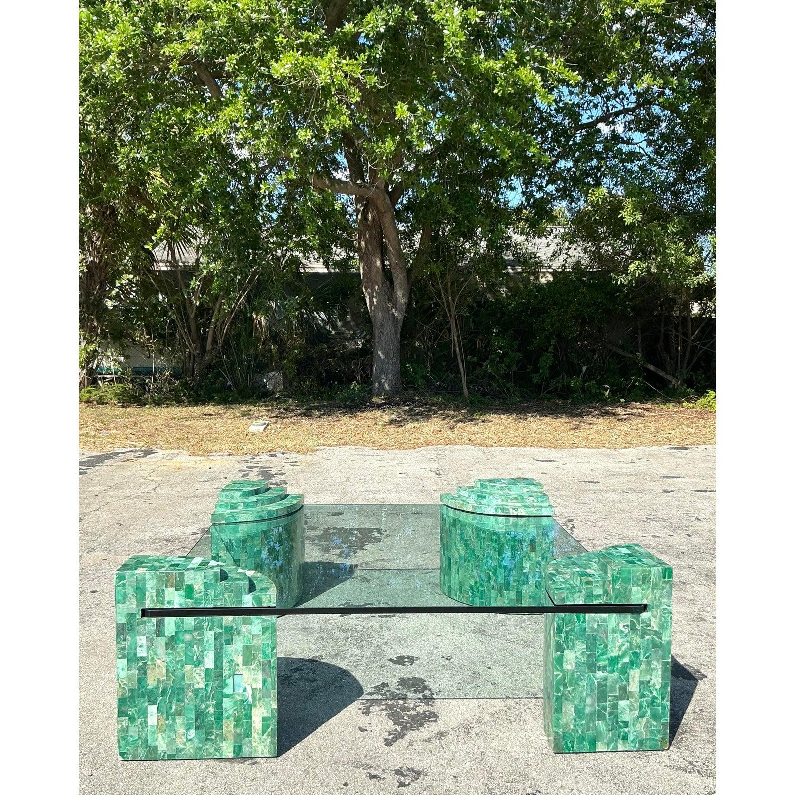 Hollywood Regency Table basse vintage Boho Maitland Smith tessellée en marbre vert en vente