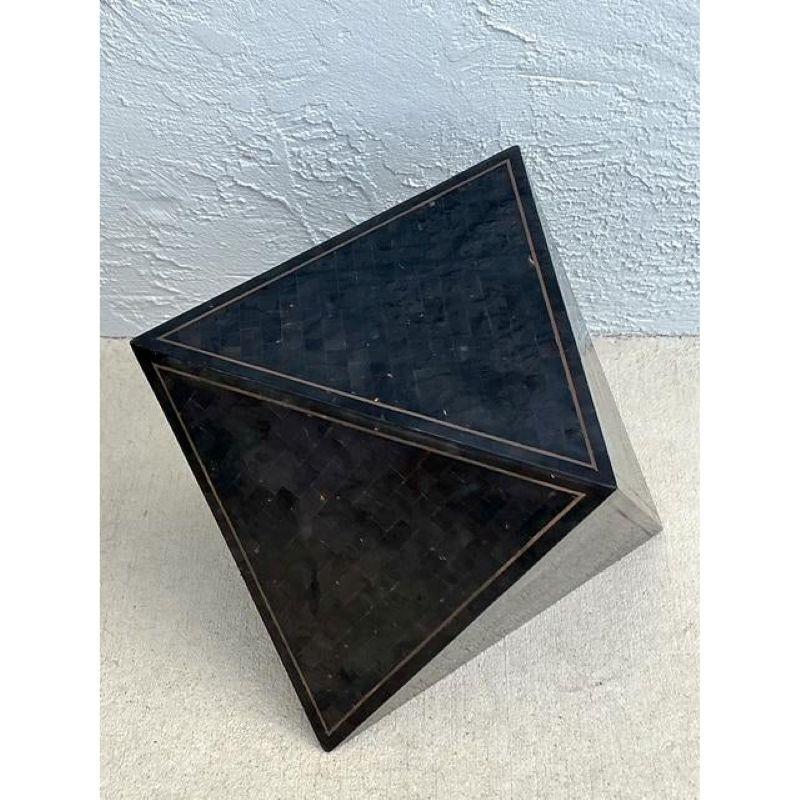 Vintage Boho Maitland Smith Tessellated Horn Triangle Table For Sale 2