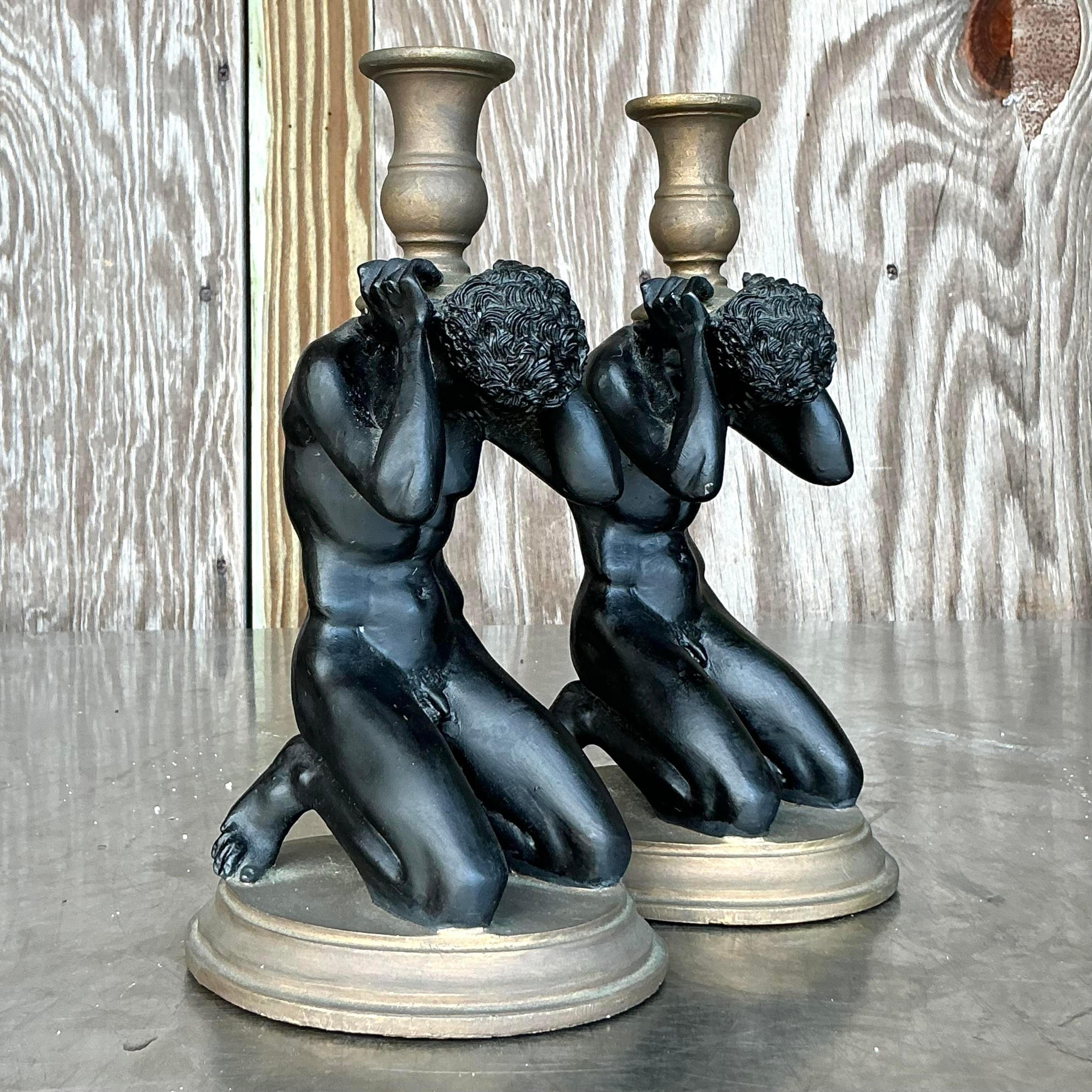 Bois Bougeoirs Vintage Boho à figure masculine - une paire en vente