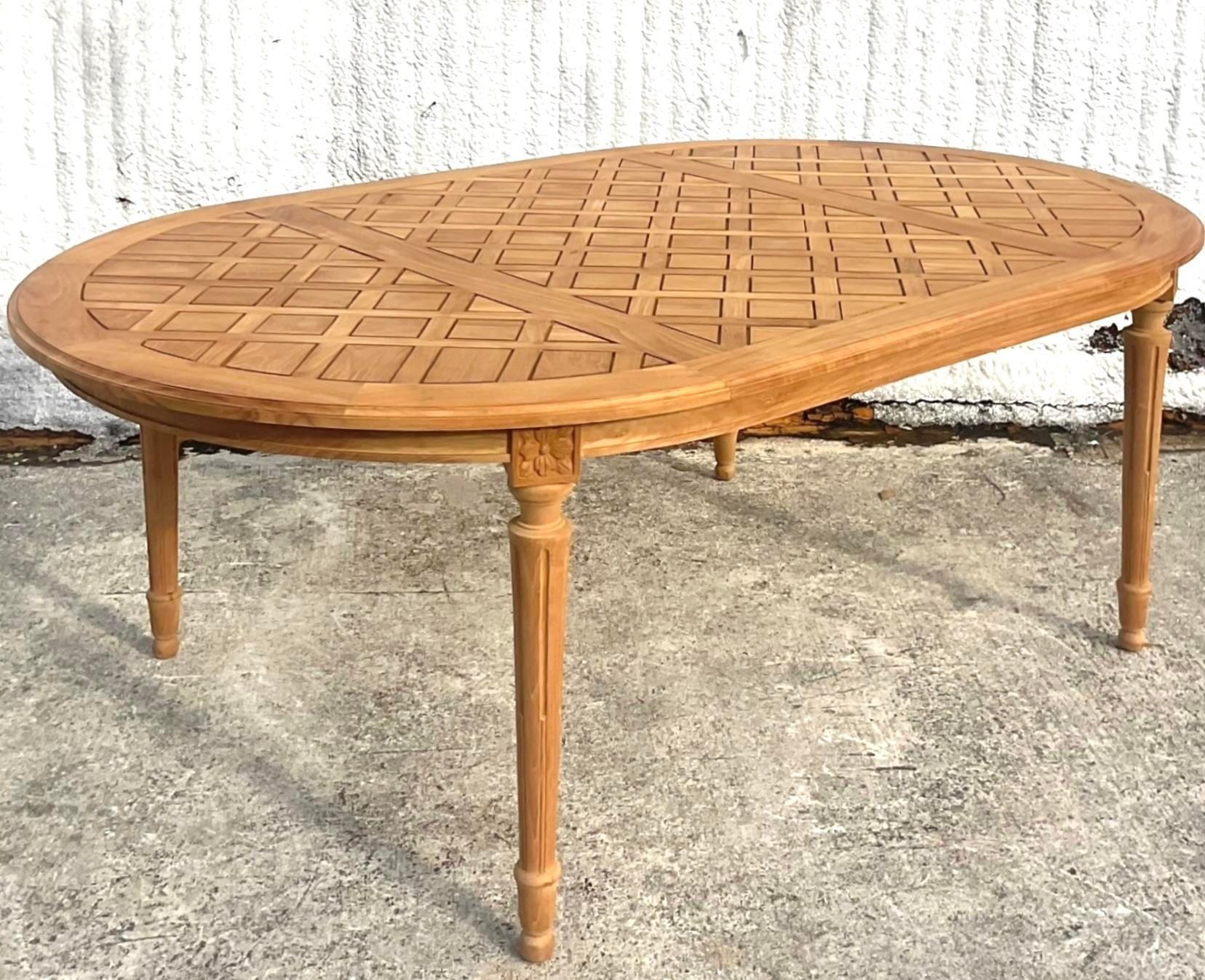 Table de salle à manger de jardin Boho Massant vintage en vente 4