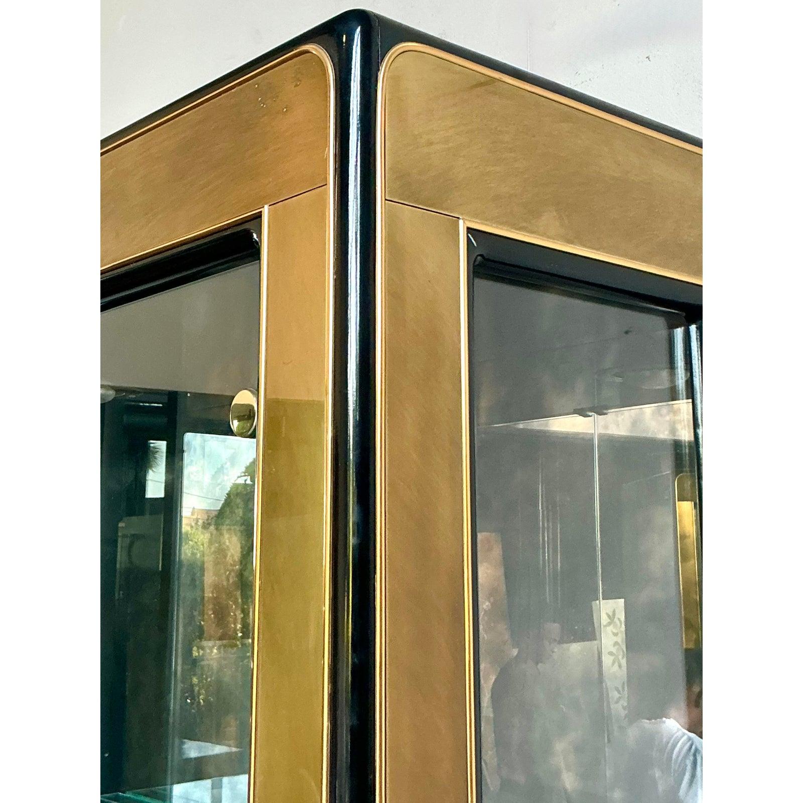 Hollywood Regency Etagère Vintage Boho Mastercraft en laiton - Une paire en vente