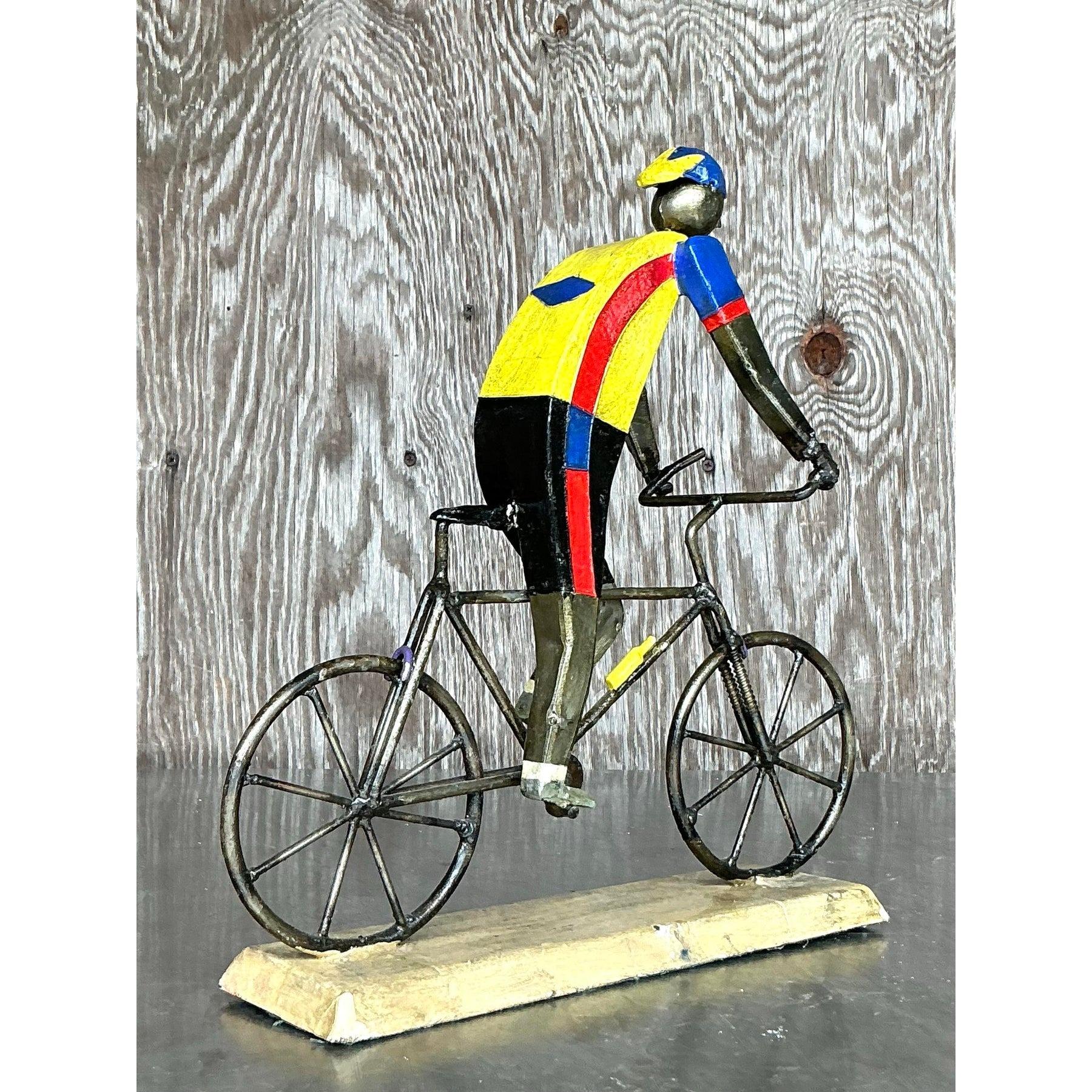 Industriel Sculpture cycliste vintage bohème en métal en vente